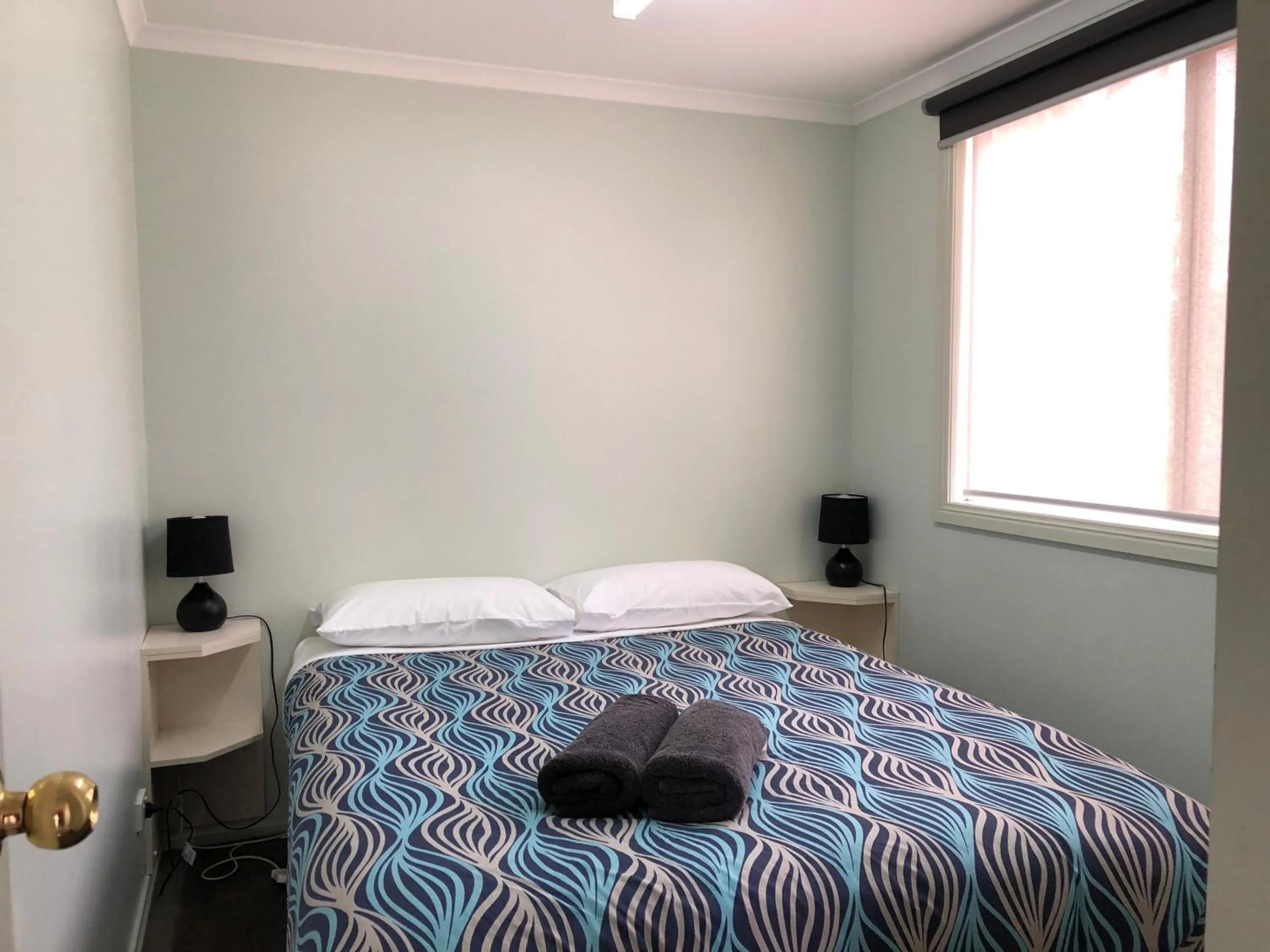 Bed in Acacia Caravan Park & Holiday Units