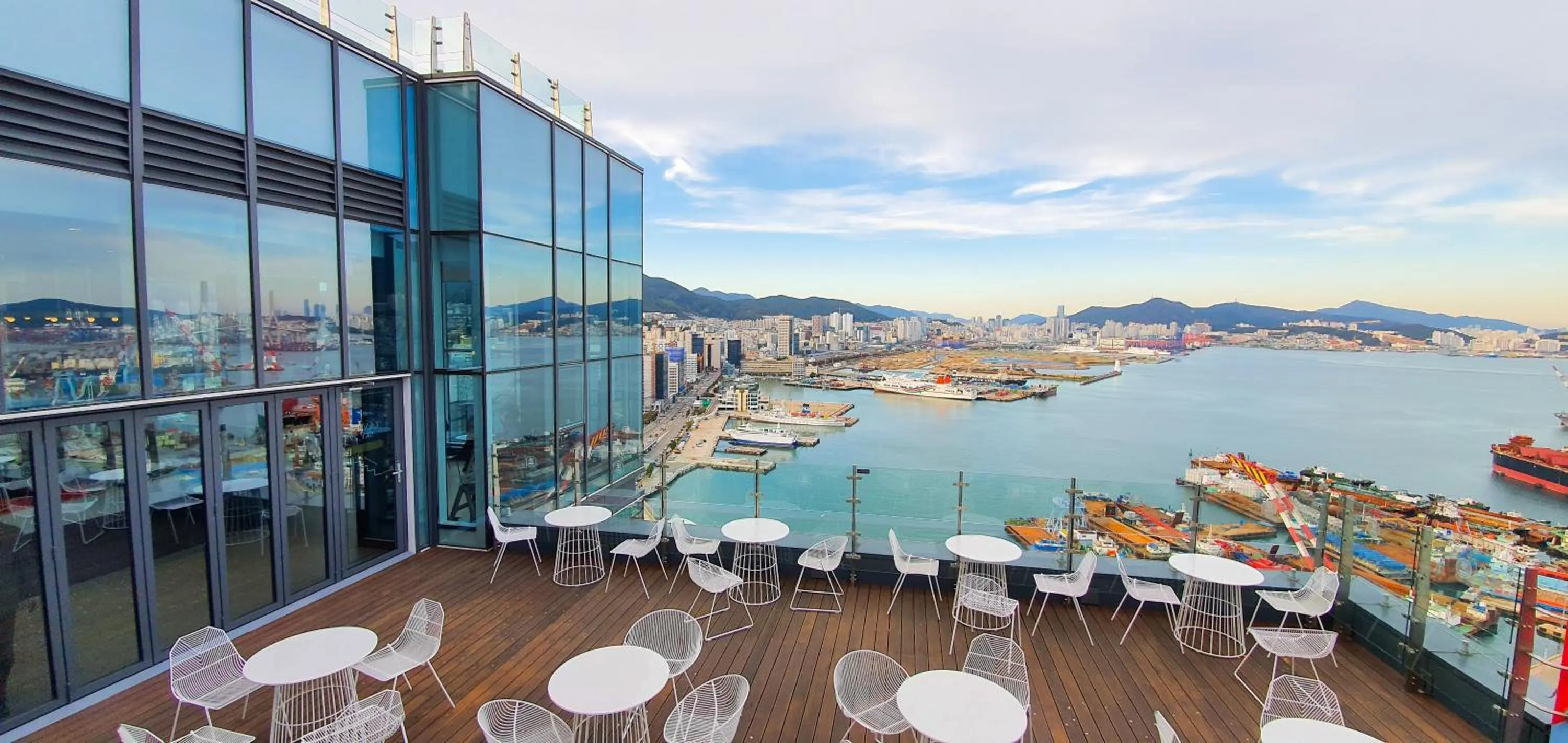 Balcony/Terrace in Lavalse Hotel