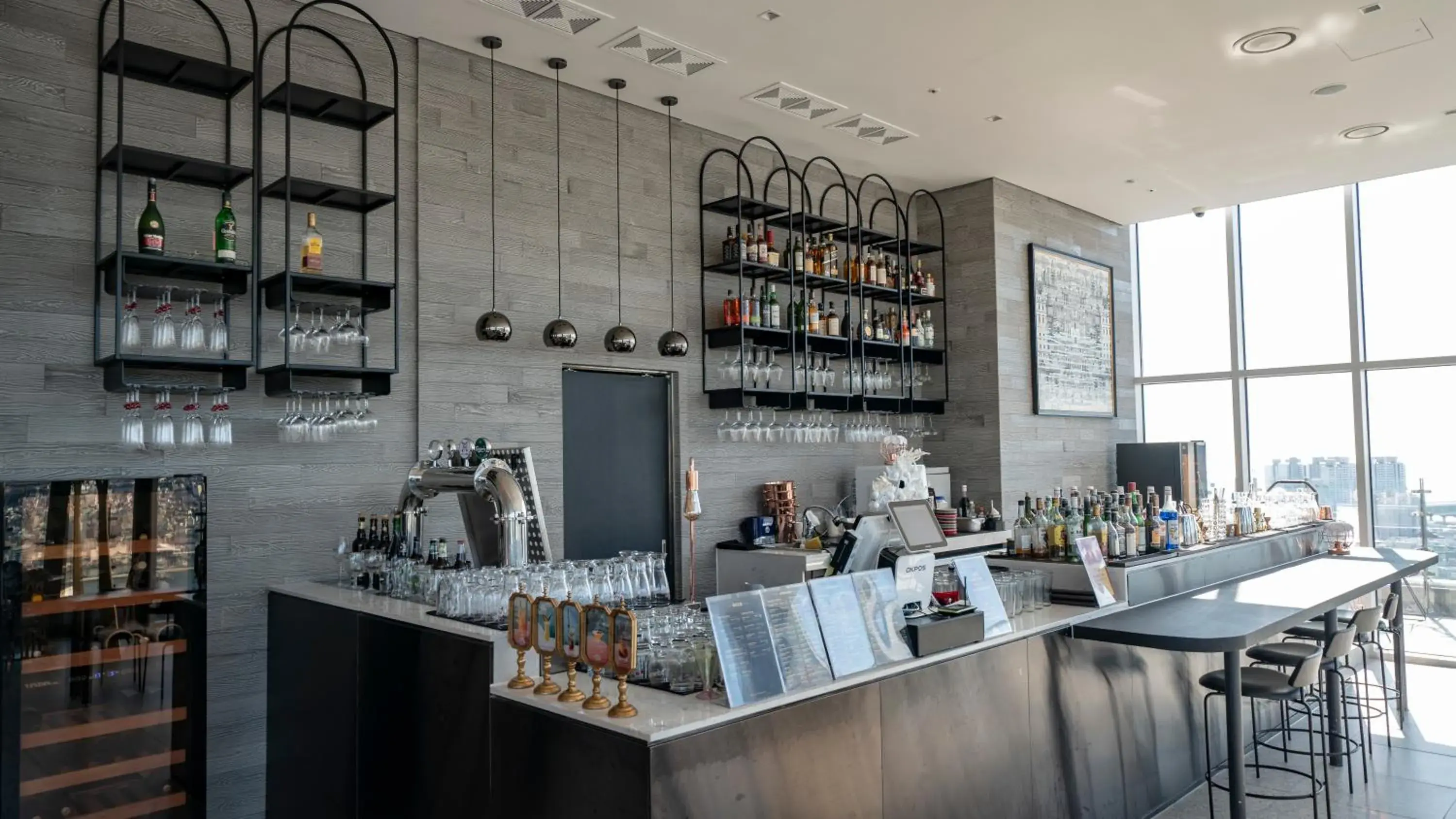 Lounge or bar in Lavalse Hotel Lounge or bar in Lavalse Hotel