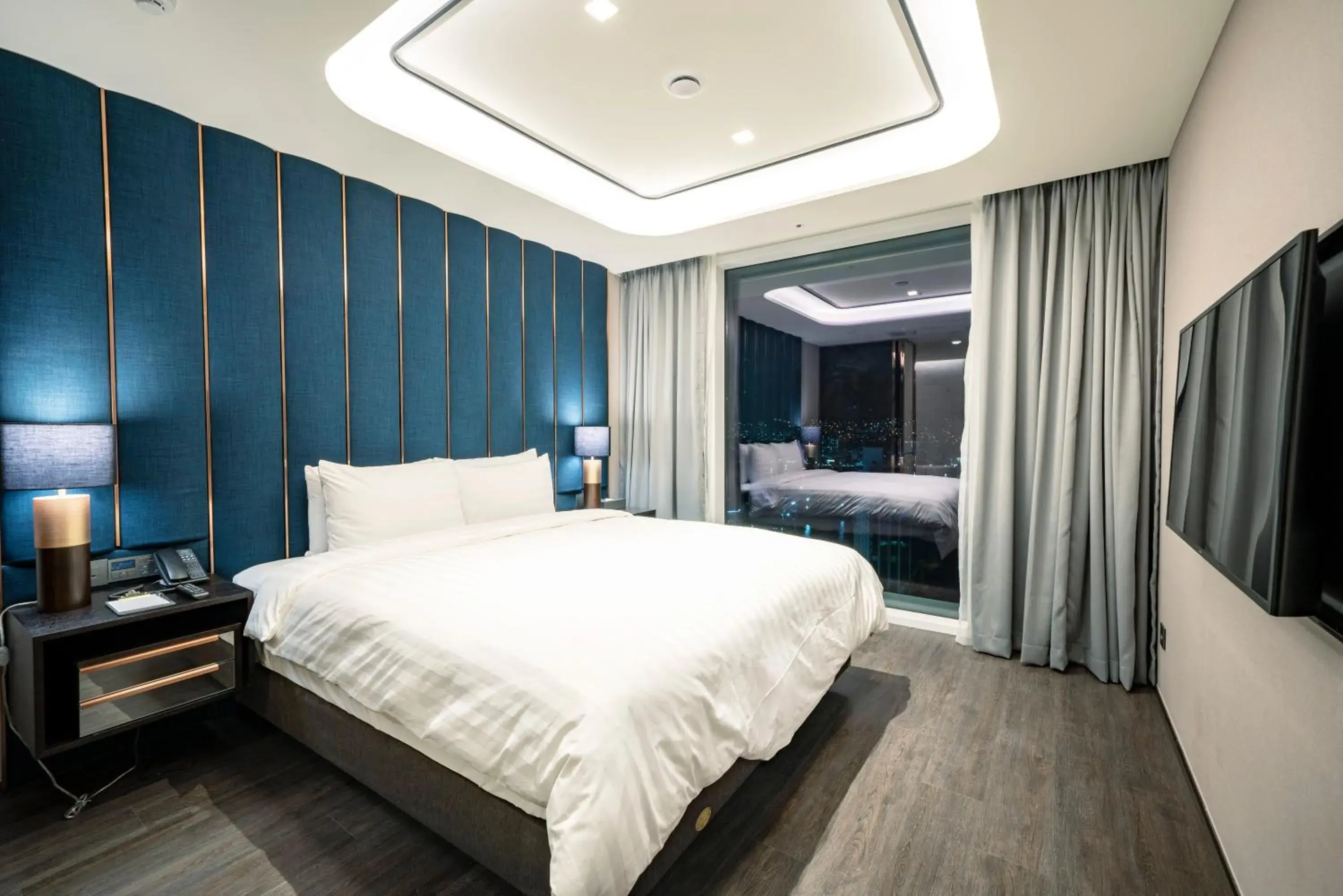 Bed in Lavalse Hotel Bed in Lavalse Hotel