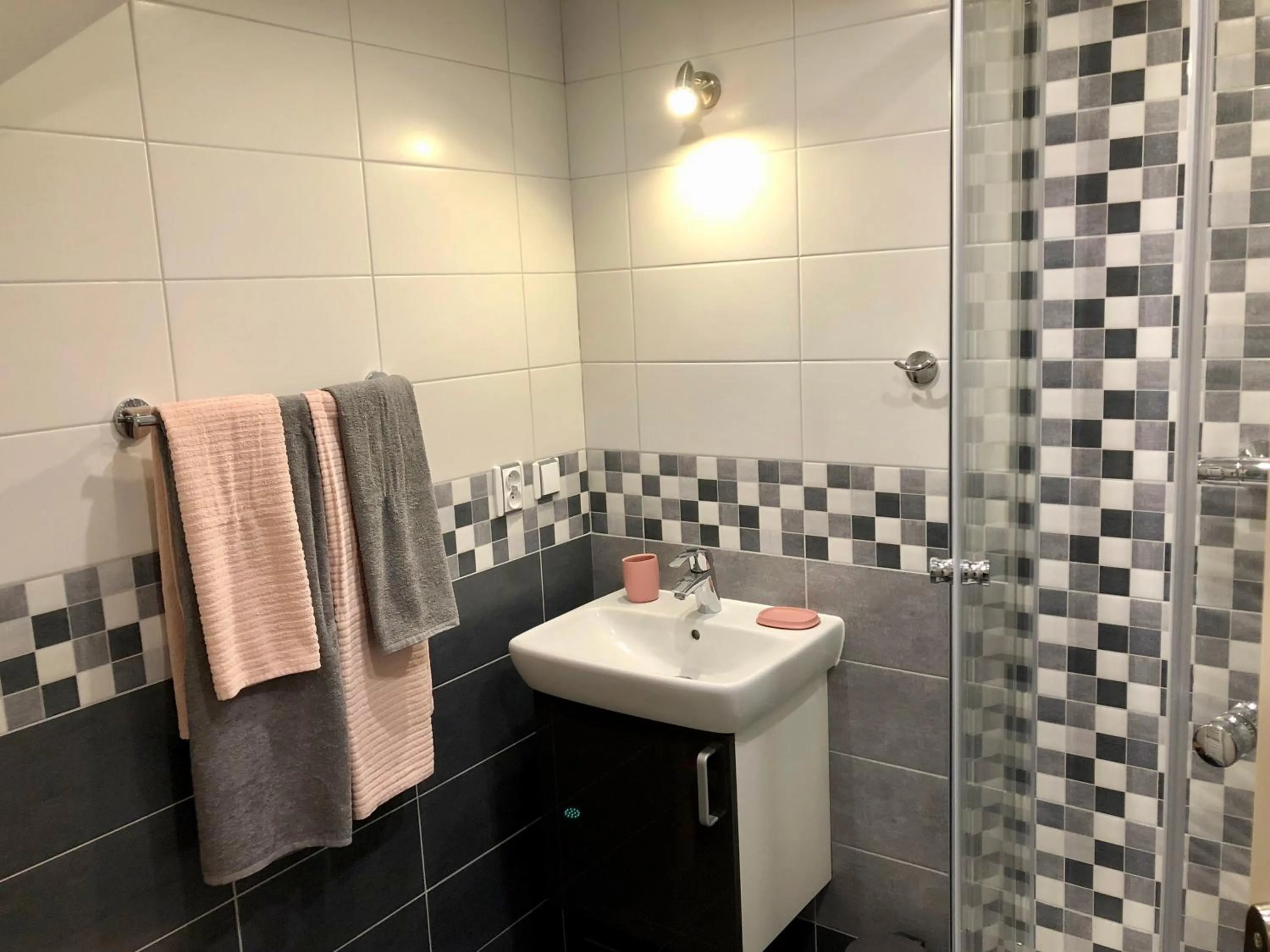 Guest House K74