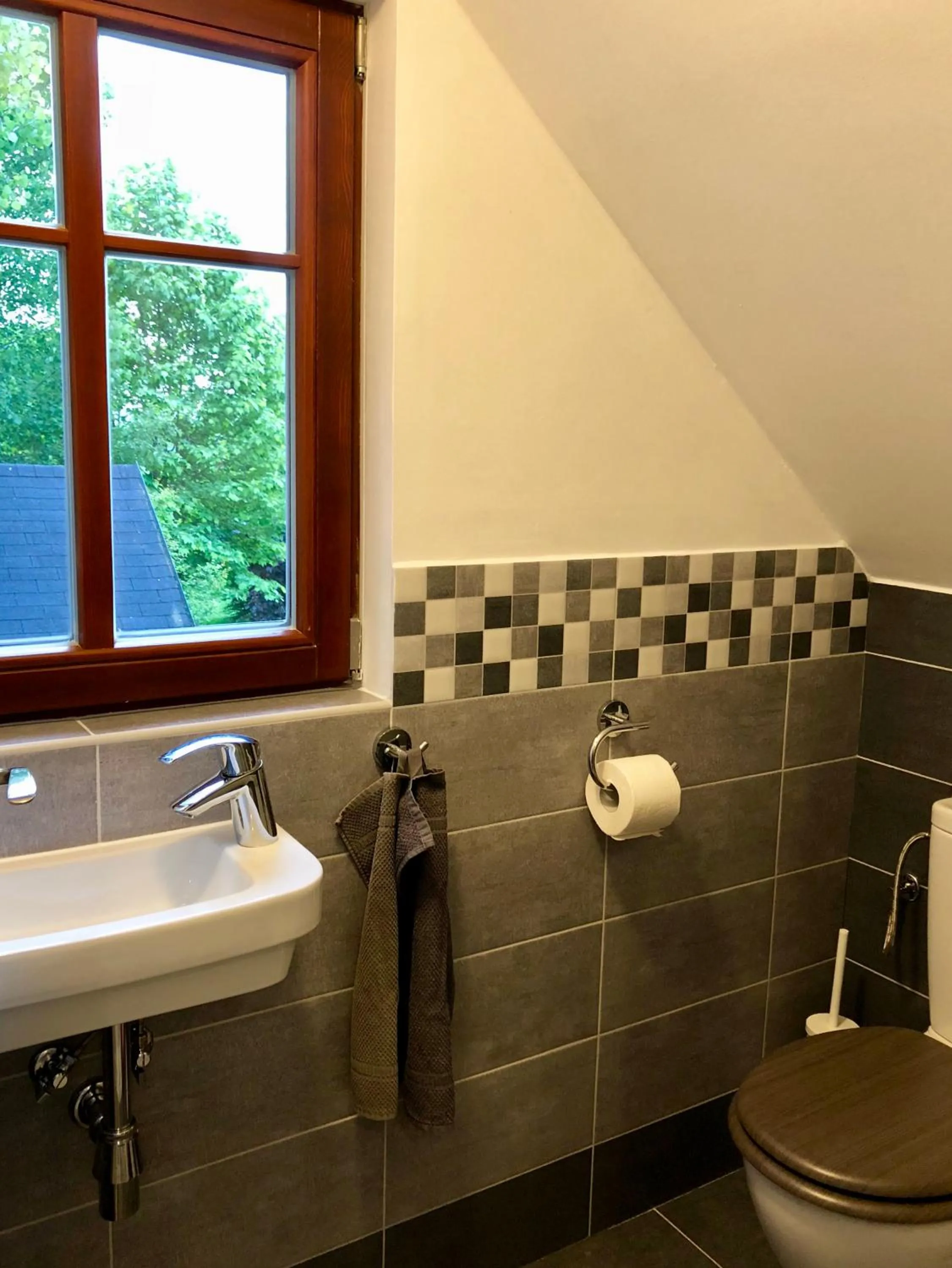 Guest House K74