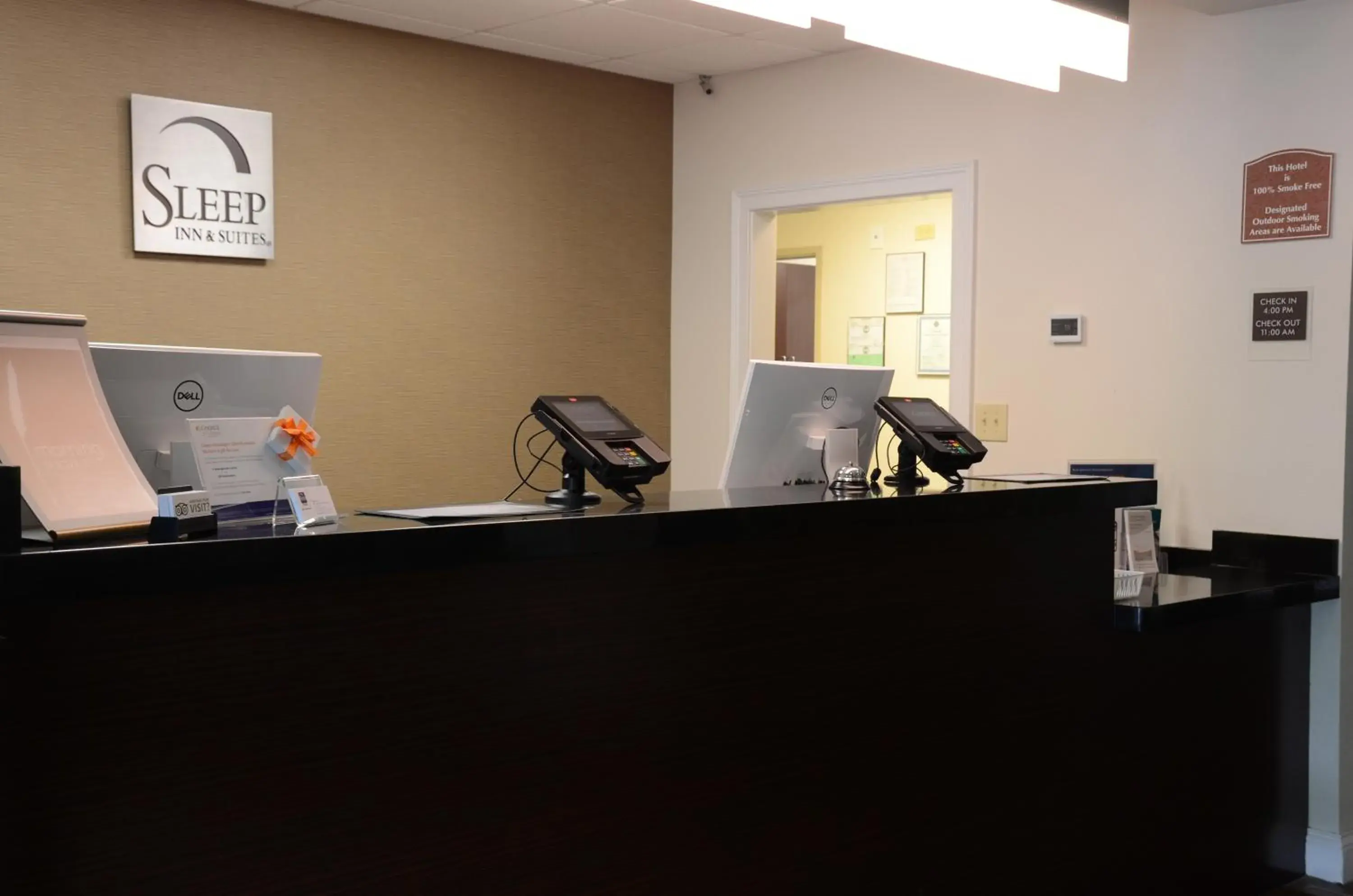 Lobby or reception in Sleep Inn & Suites Cave City Lobby or reception in Sleep Inn & Suites Cave City