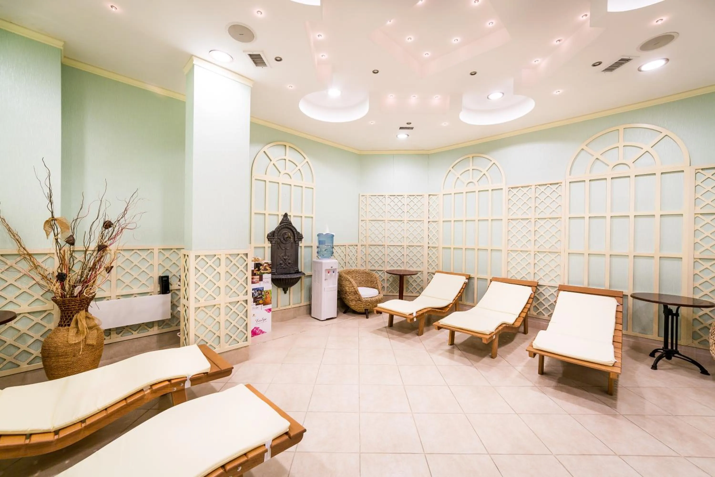 Spa and wellness centre/facilities in Helena Sands