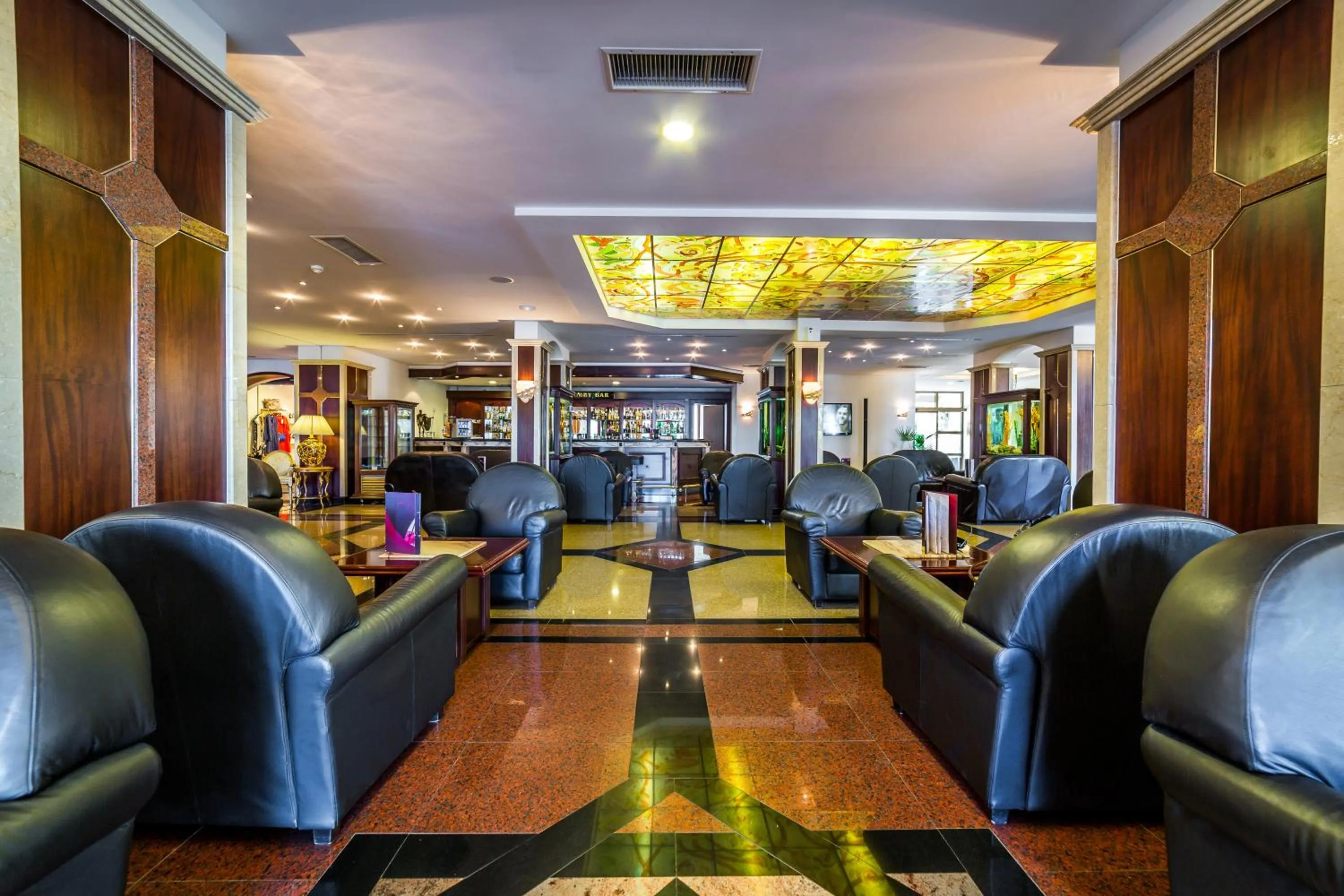 Lounge or bar in Helena Sands