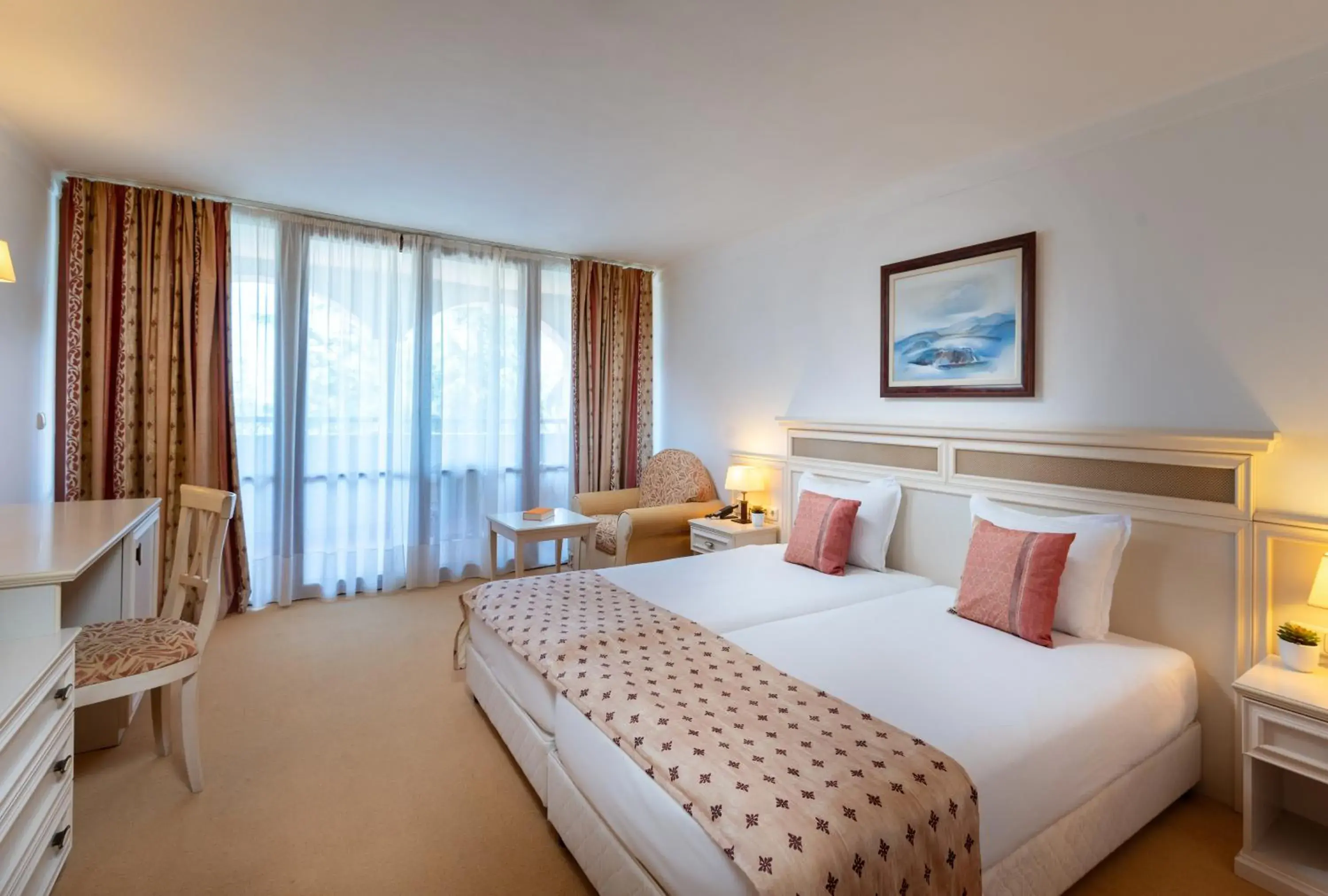 Bed in Helena Sands Bed in Helena Sands