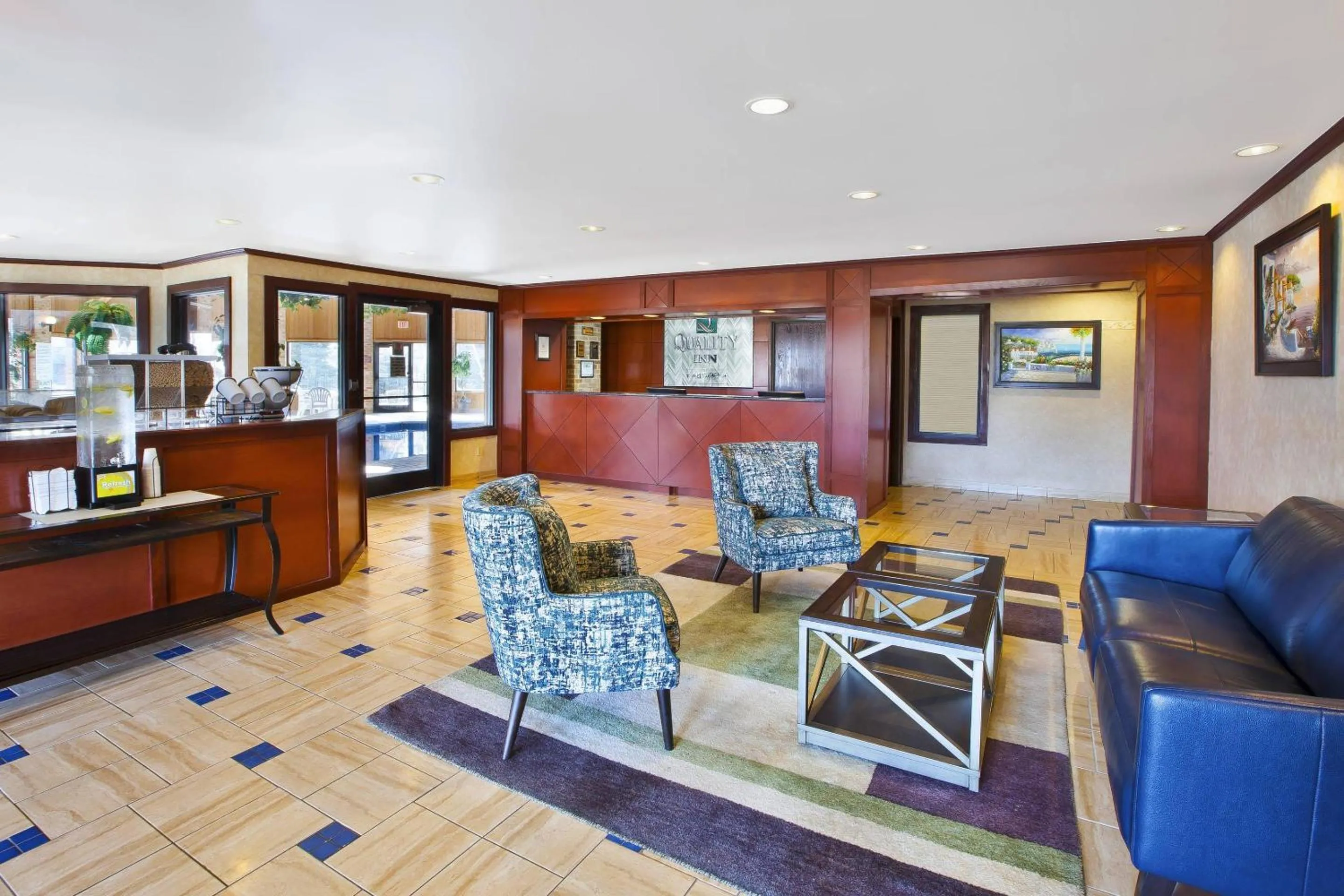 Lobby or reception in Quality Inn Marshall near I-69