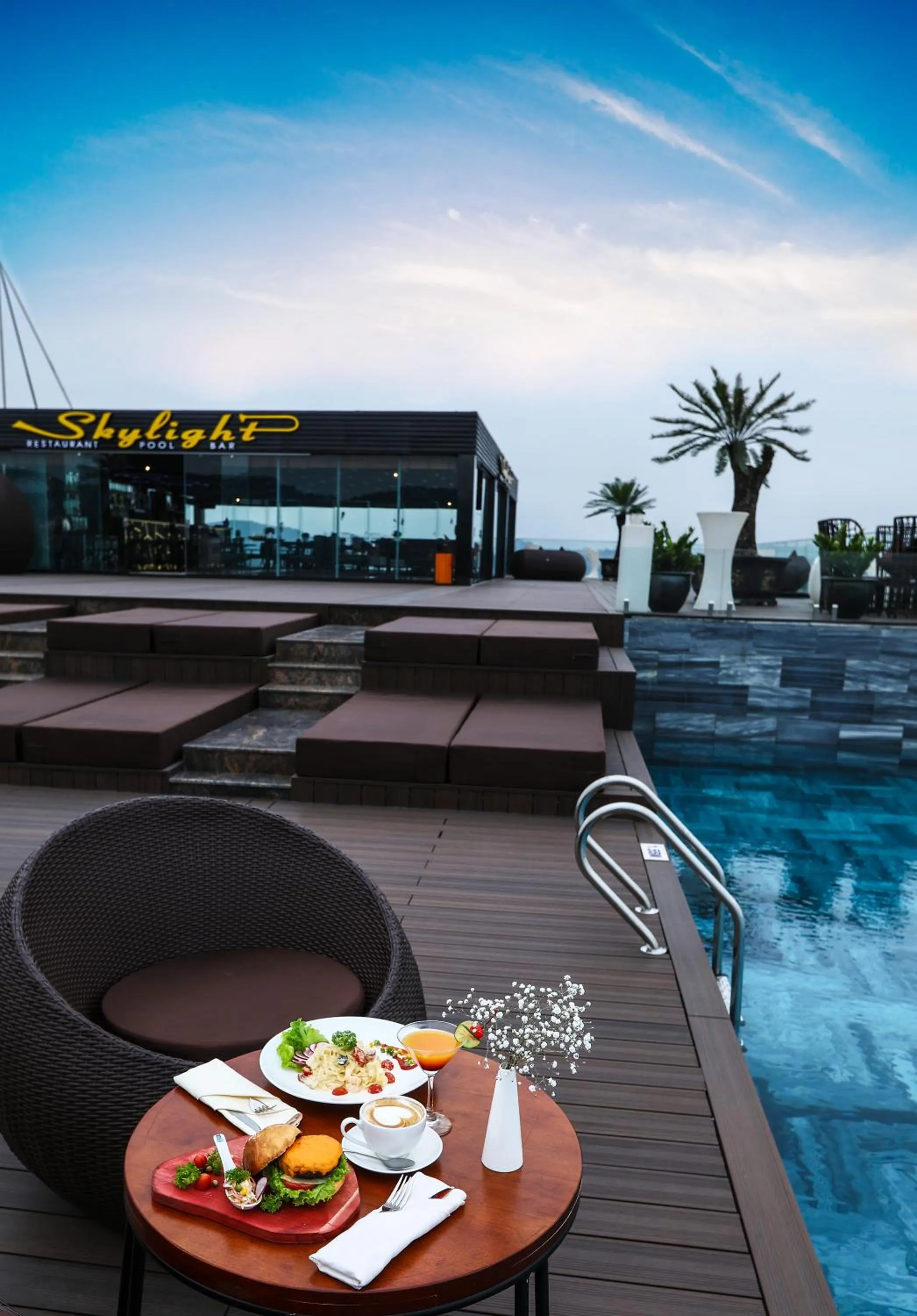 Swimming pool in Central Luxury Hạ Long Hotel