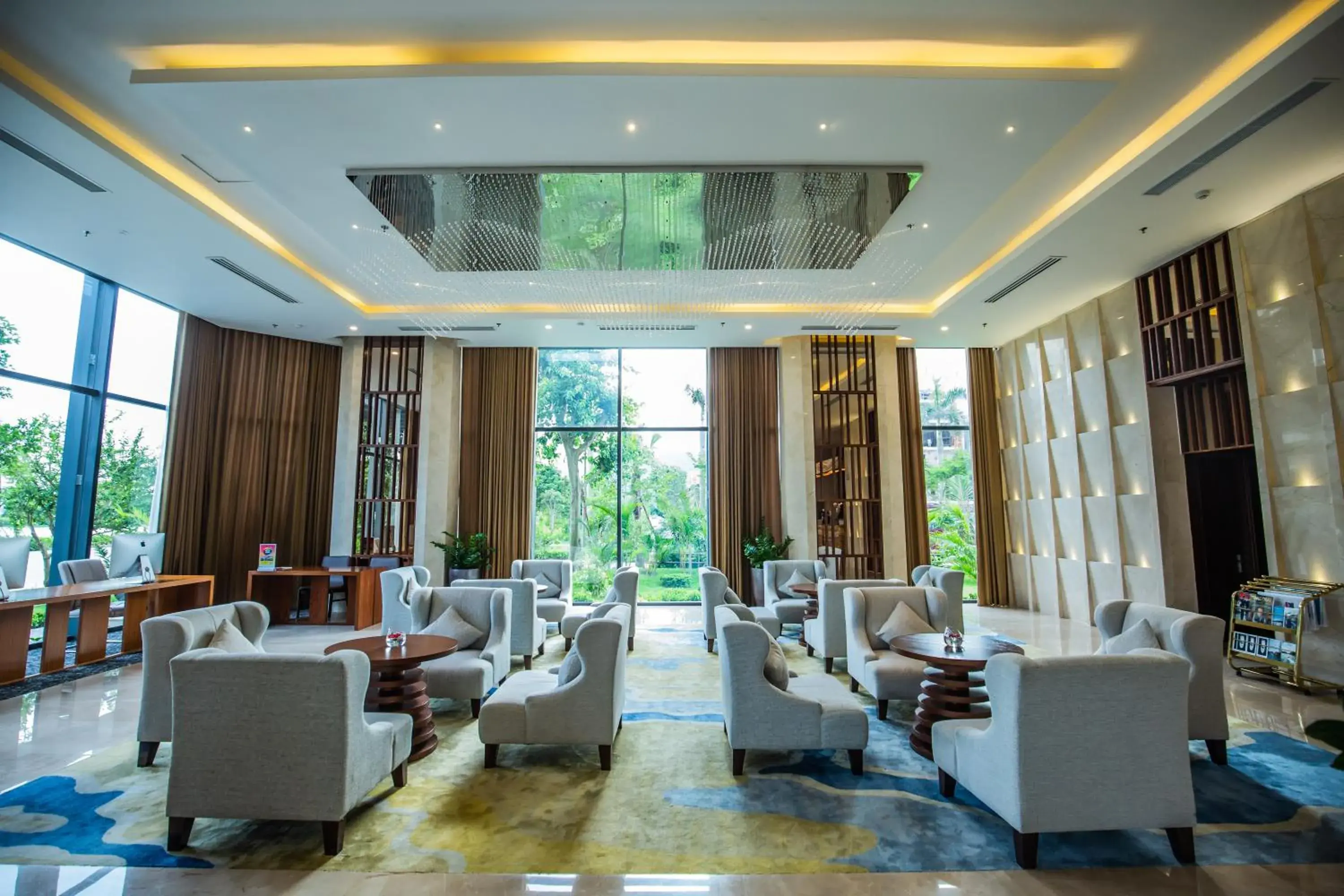 Lobby or reception in Central Luxury Hạ Long Hotel Lobby or reception in Central Luxury Hạ Long Hotel