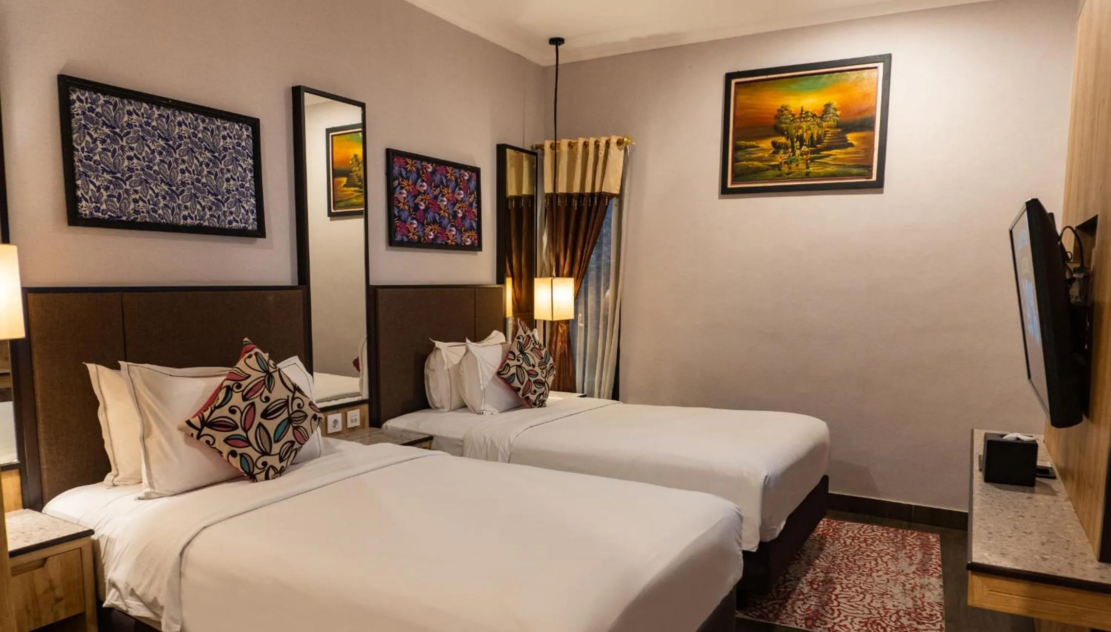 Bed in Grand Sunshine Resort & Convention