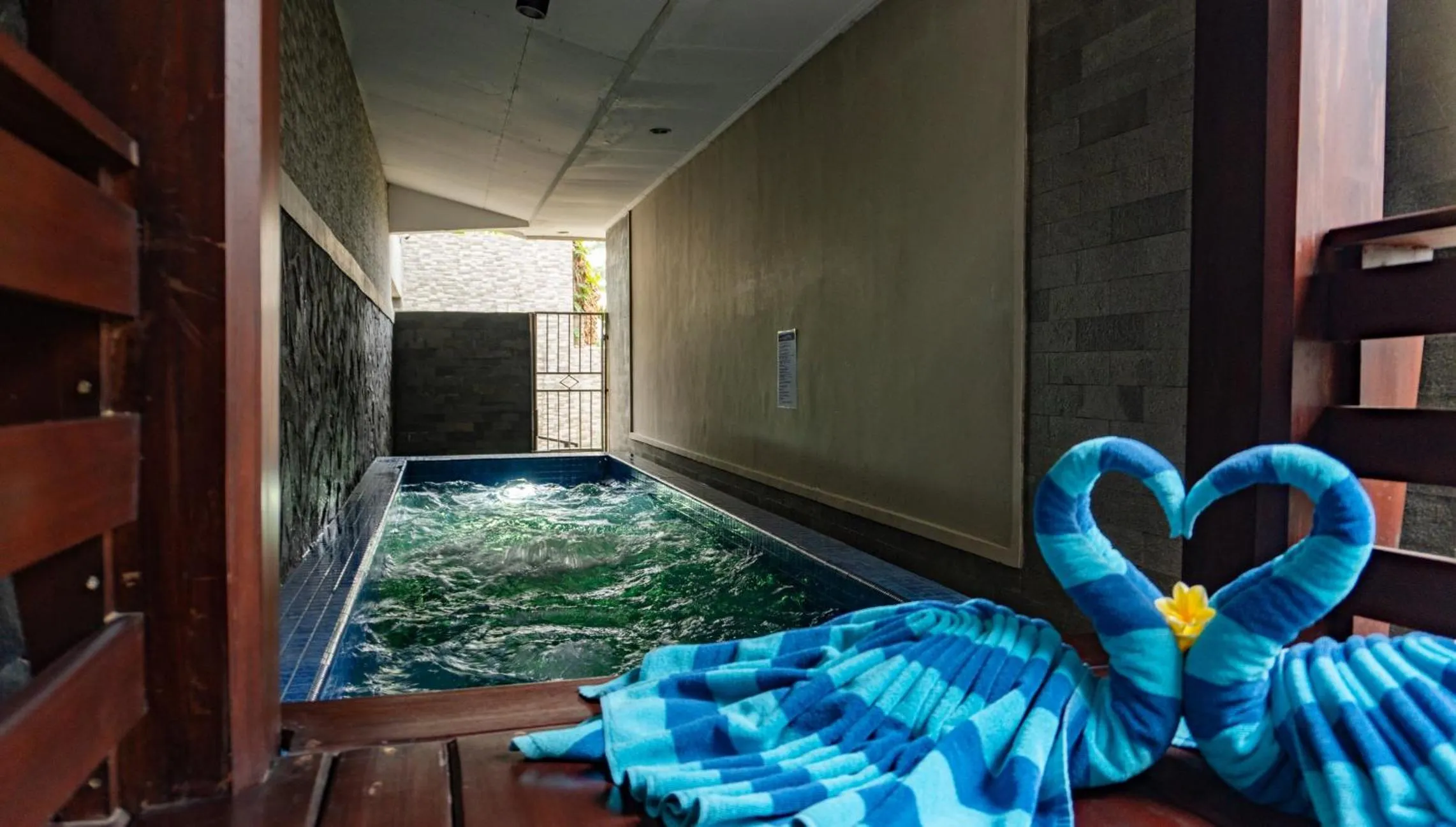 Swimming pool in Grand Sunshine Resort & Convention