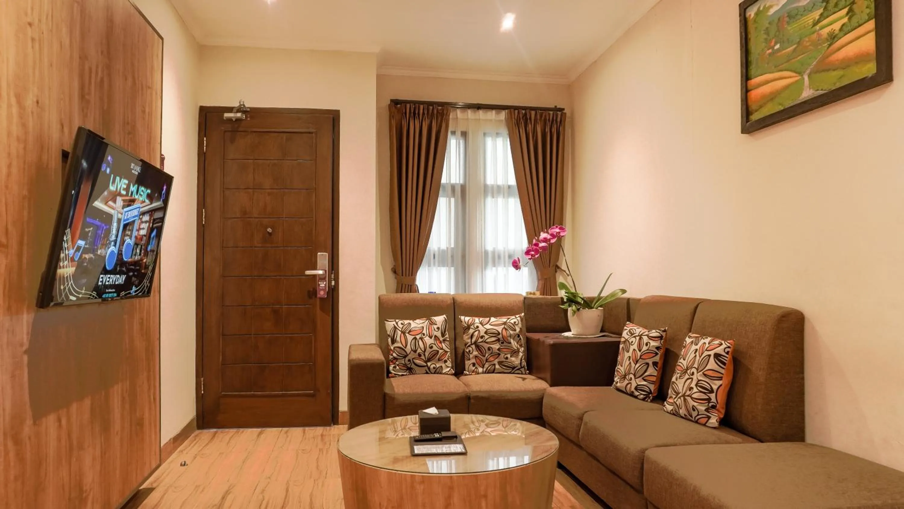 TV and multimedia in Grand Sunshine Resort & Convention