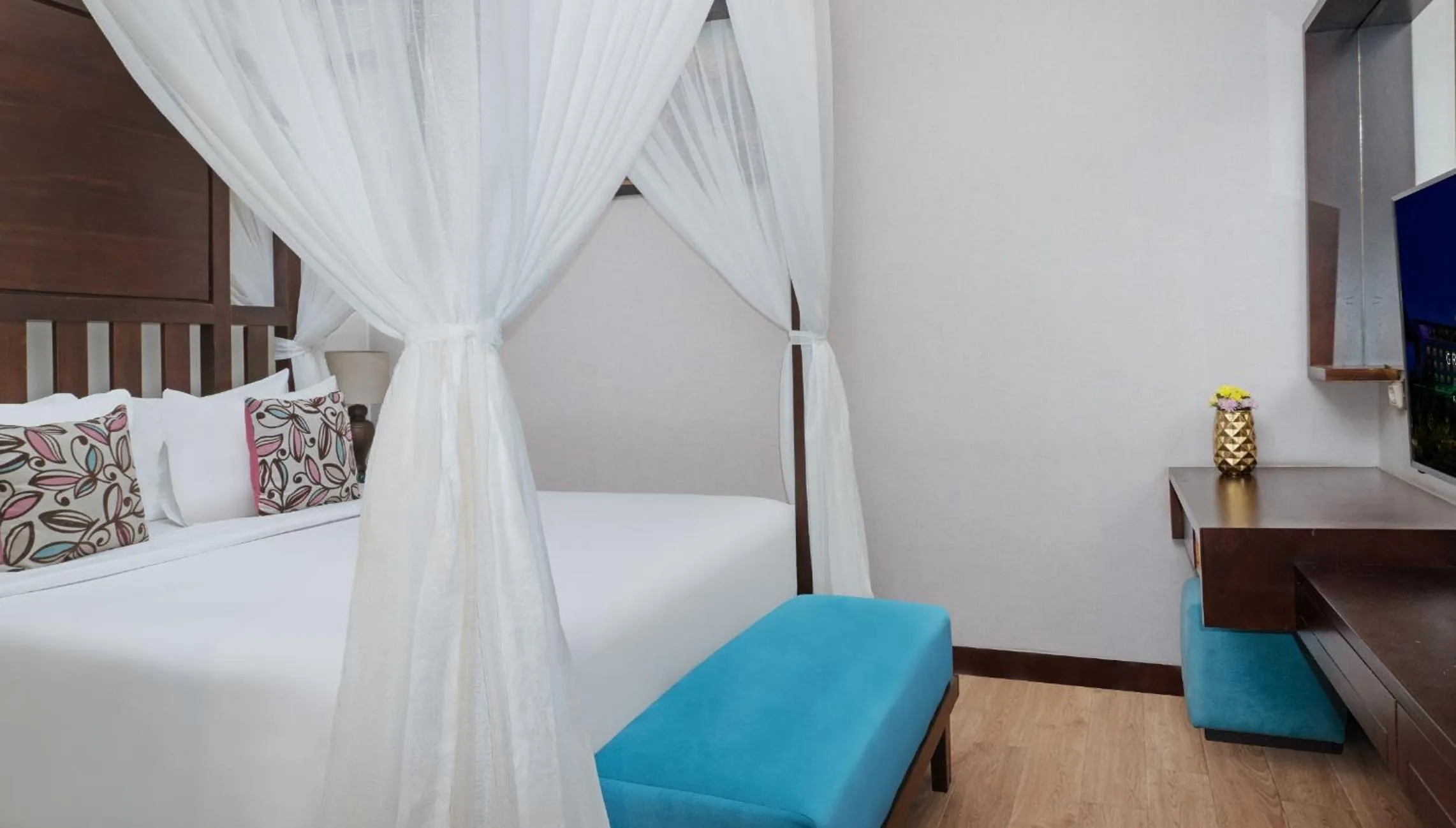 Bedroom, Bed in Grand Sunshine Resort & Convention