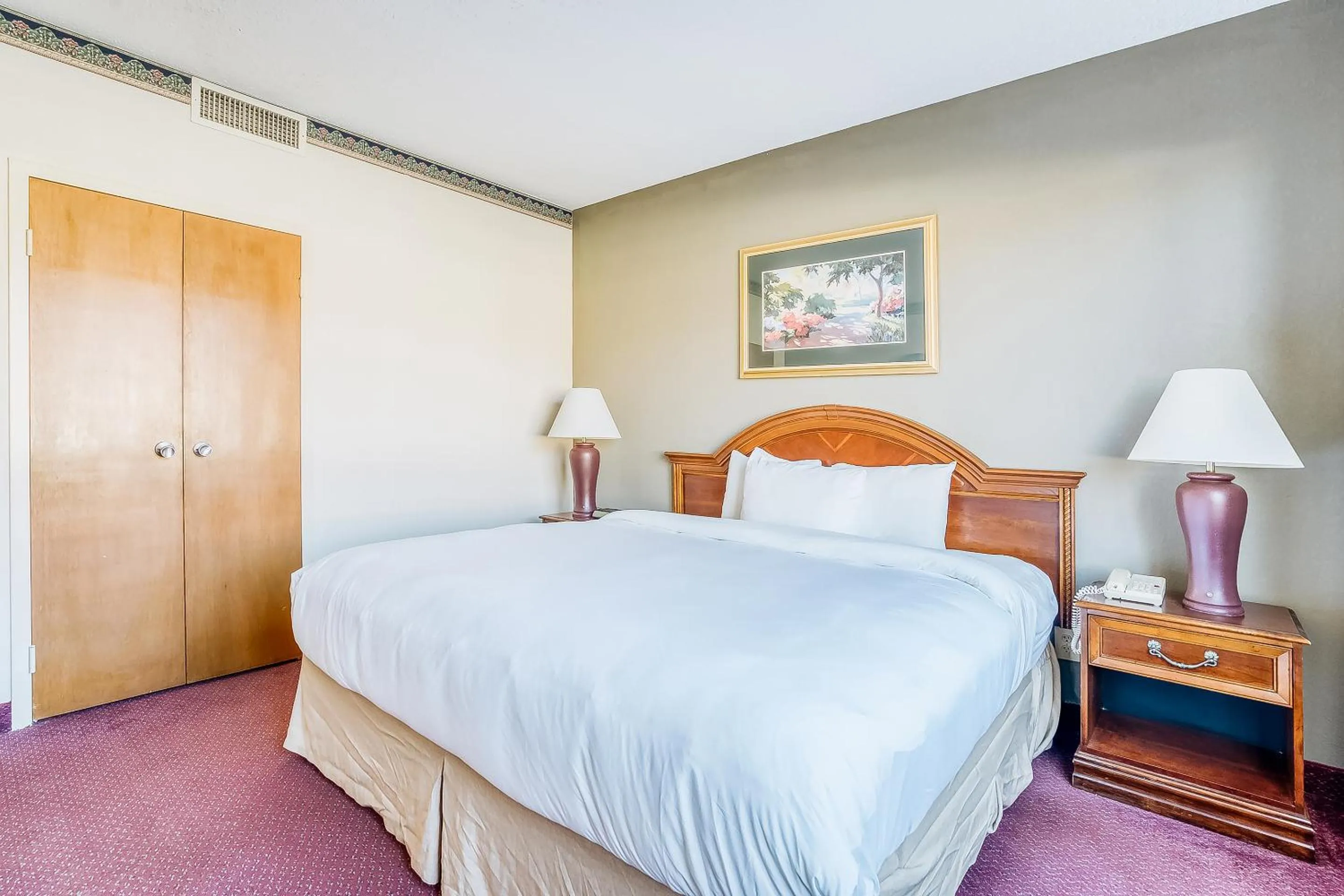 Bedroom, Bed in OYO Hotel Monroe LA I-20