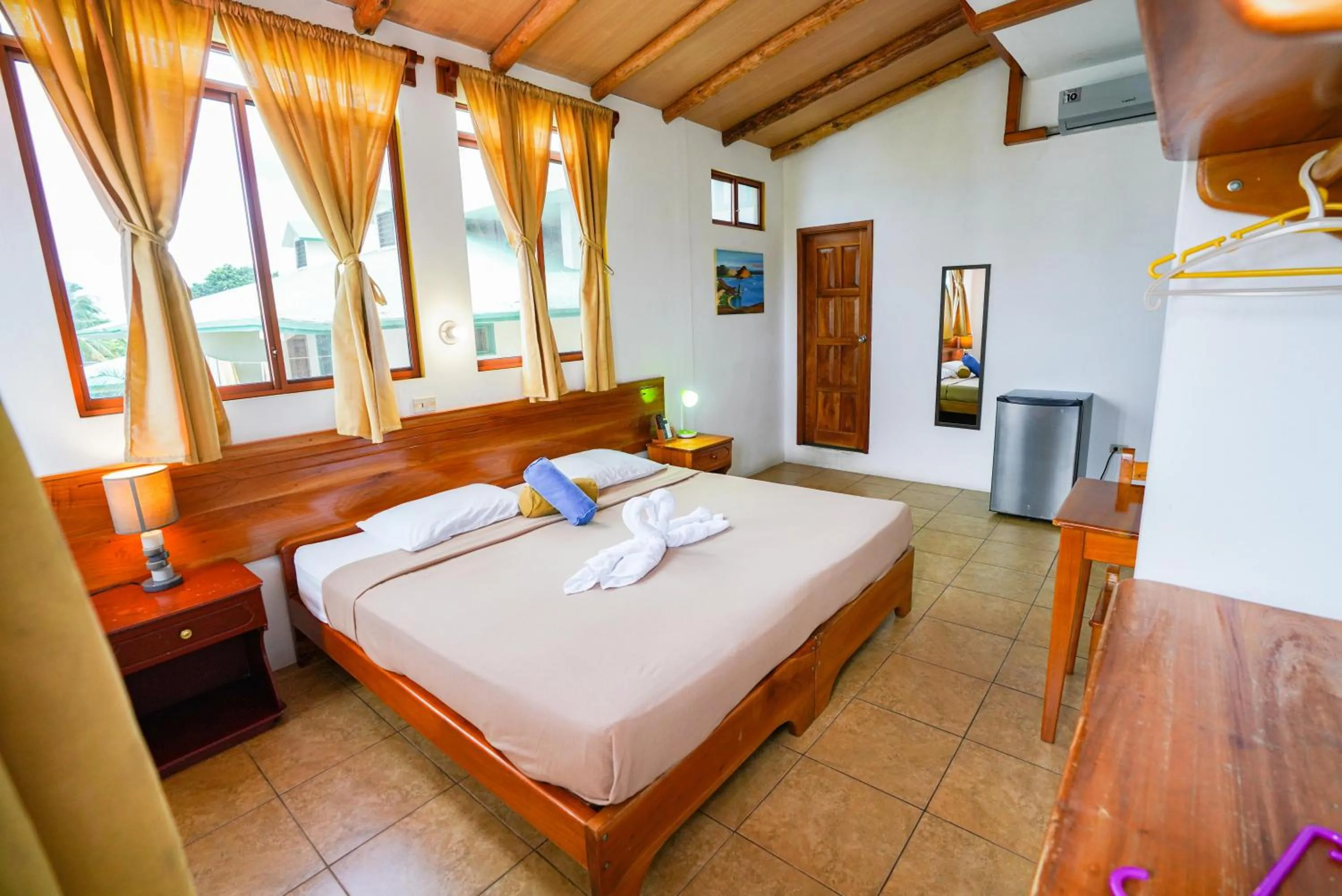 Bed in Galapagos Verde Azul