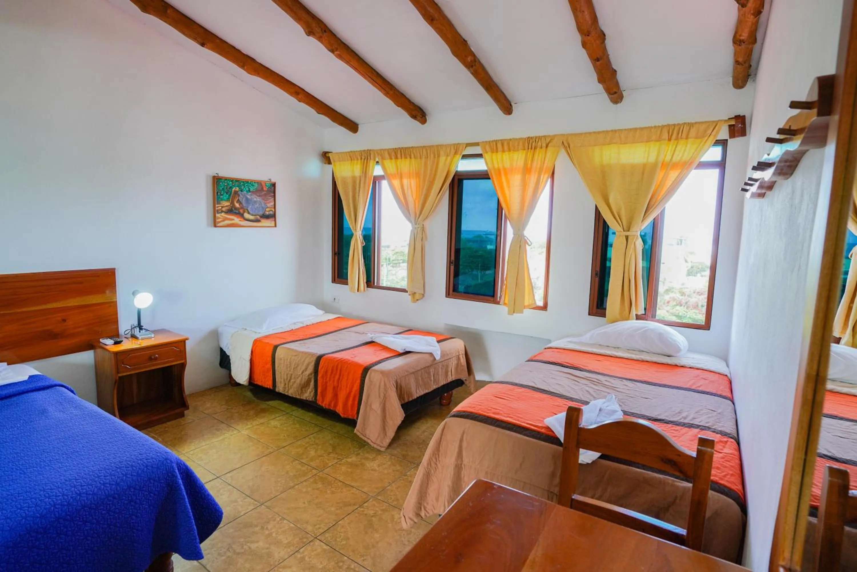 Bed in Galapagos Verde Azul