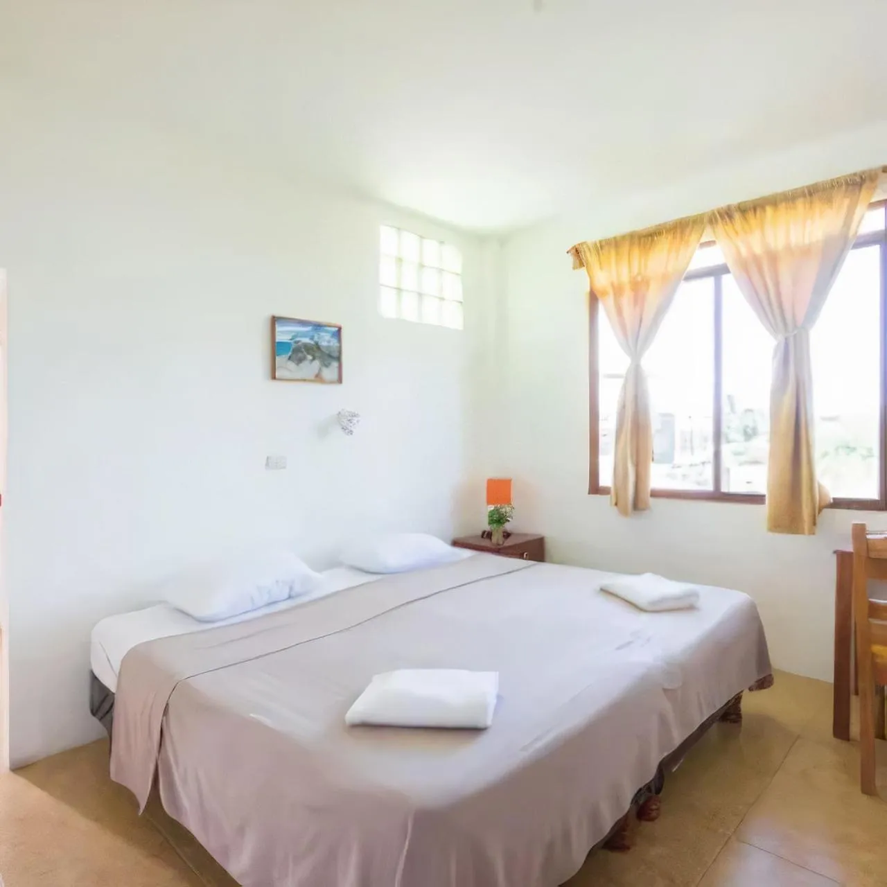 Bed in Galapagos Verde Azul