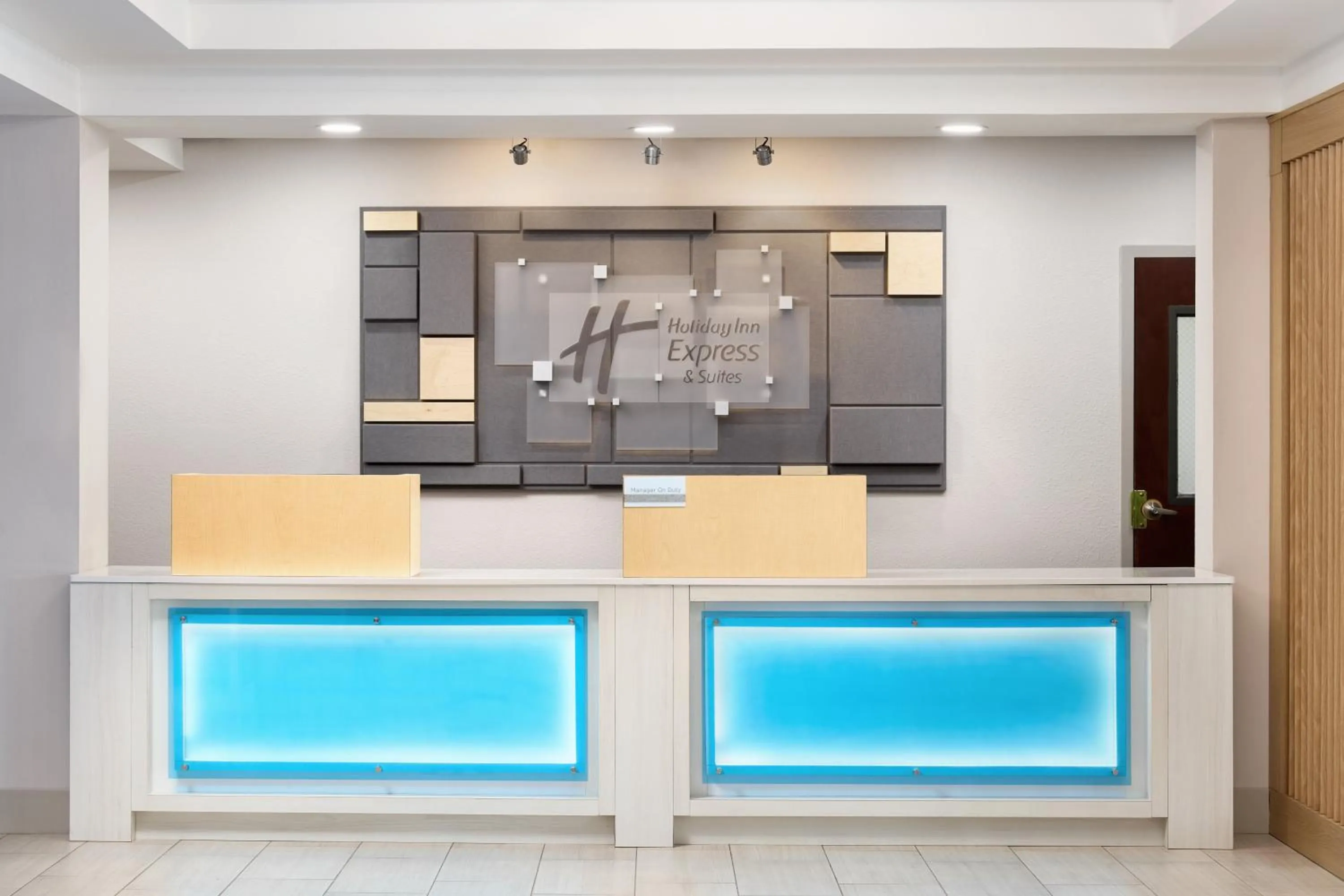 Property building in Holiday Inn Express & Suites - Atlanta - Tucker Northlake by IHG