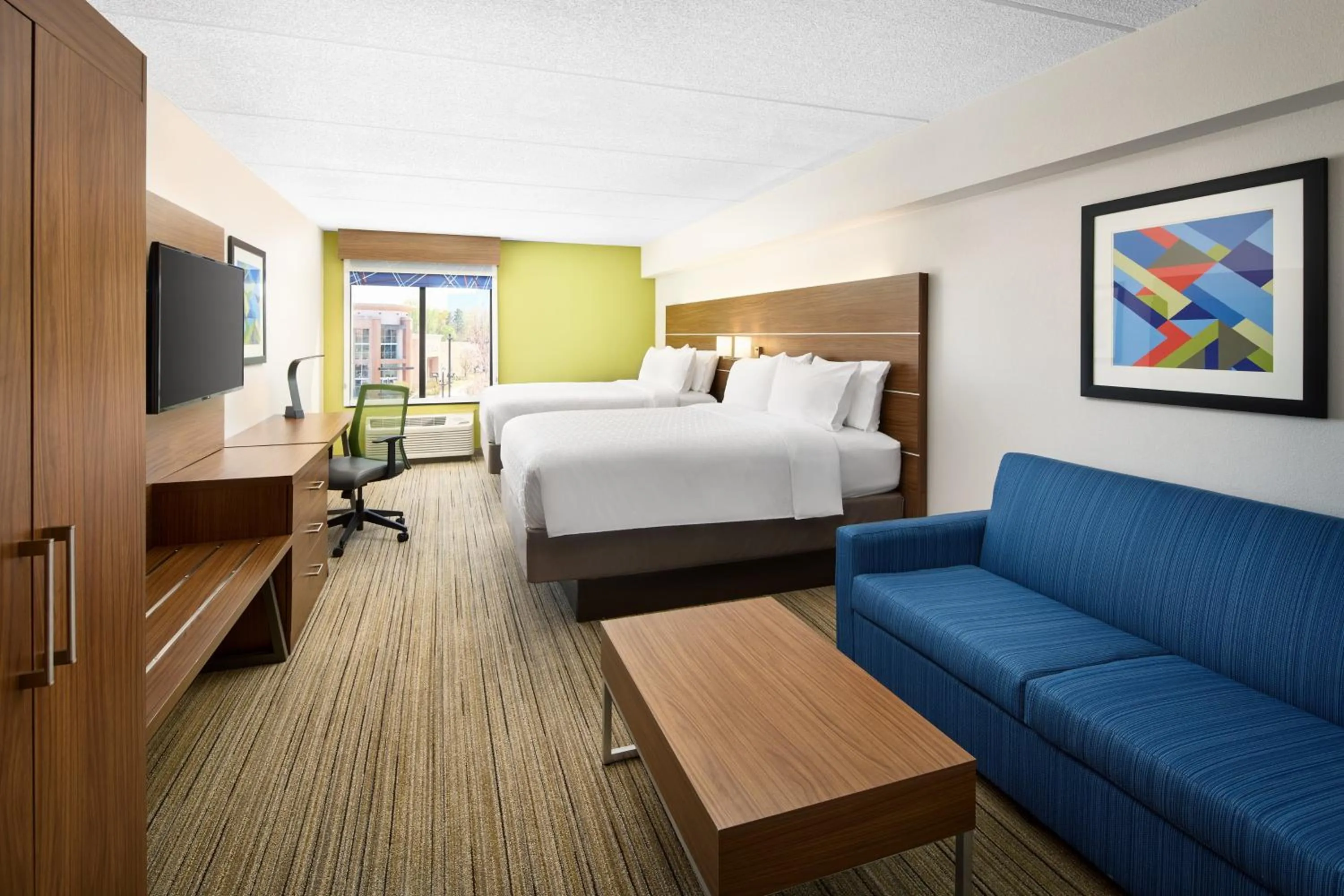 Photo of the whole room, Bed in Holiday Inn Express & Suites - Atlanta - Tucker Northlake by IHG