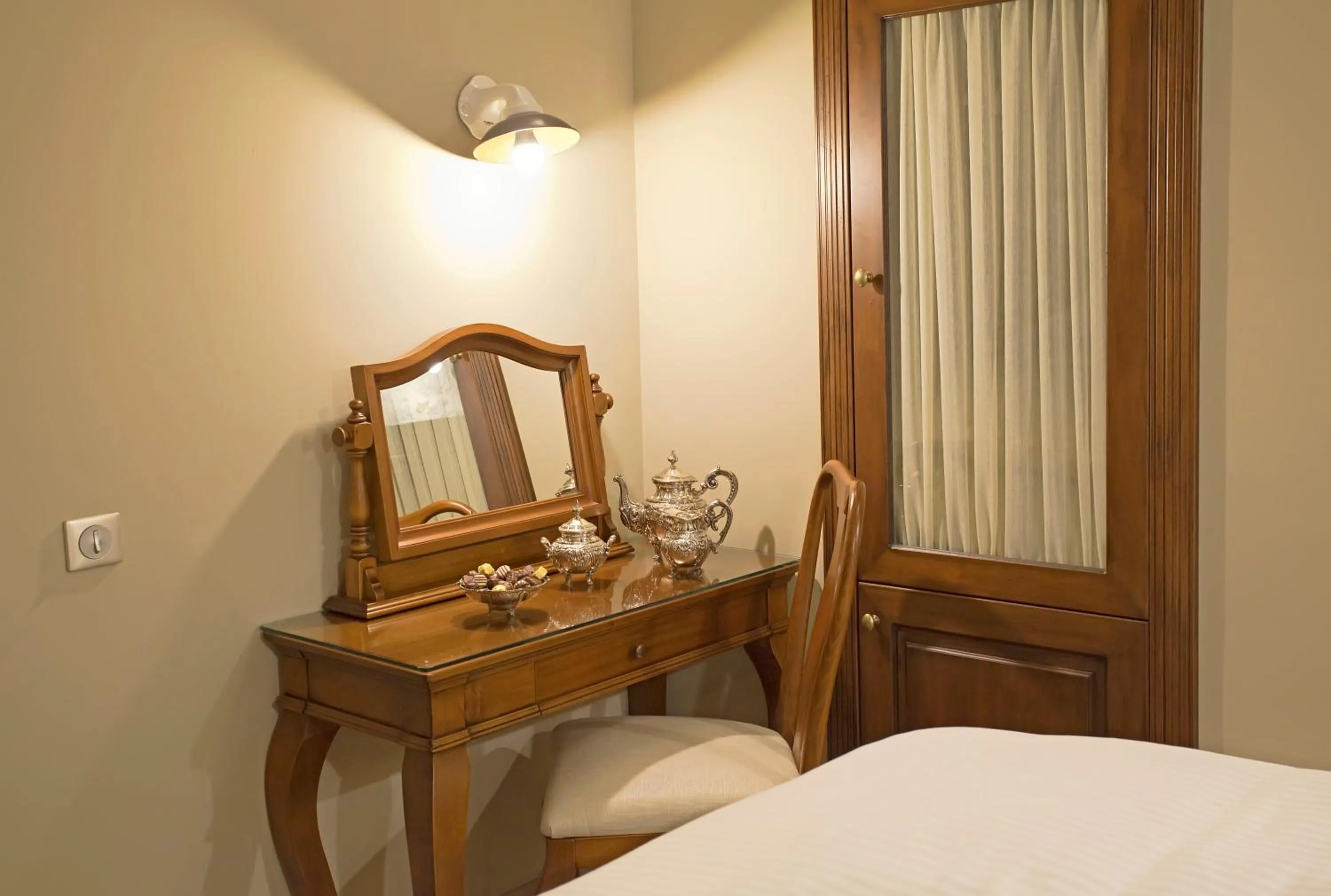 Bedroom in Hotel Doltso