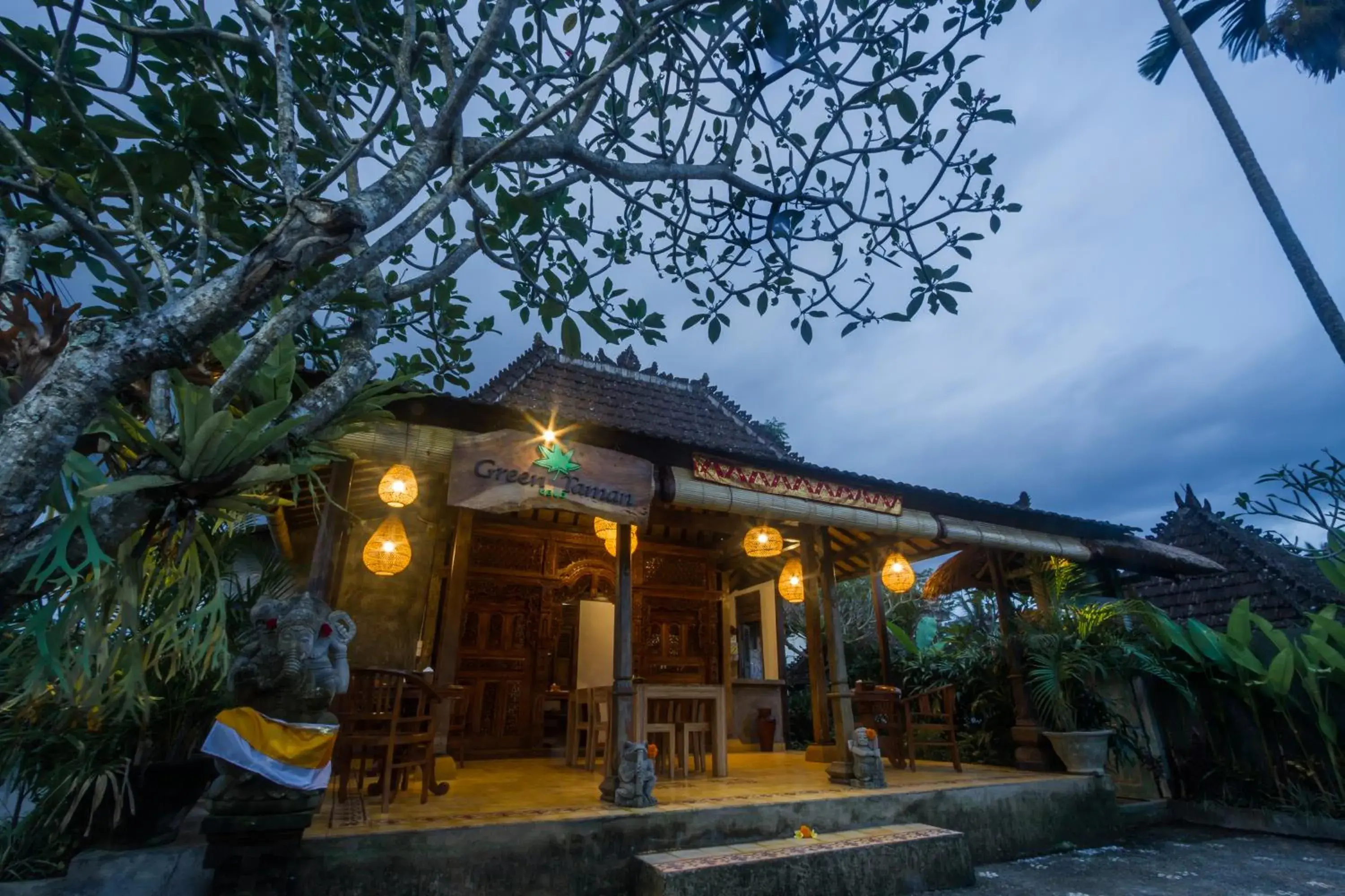 Restaurant/places to eat in Green Taman Ubud by Prasi Restaurant/places to eat in Green Taman Ubud by Prasi