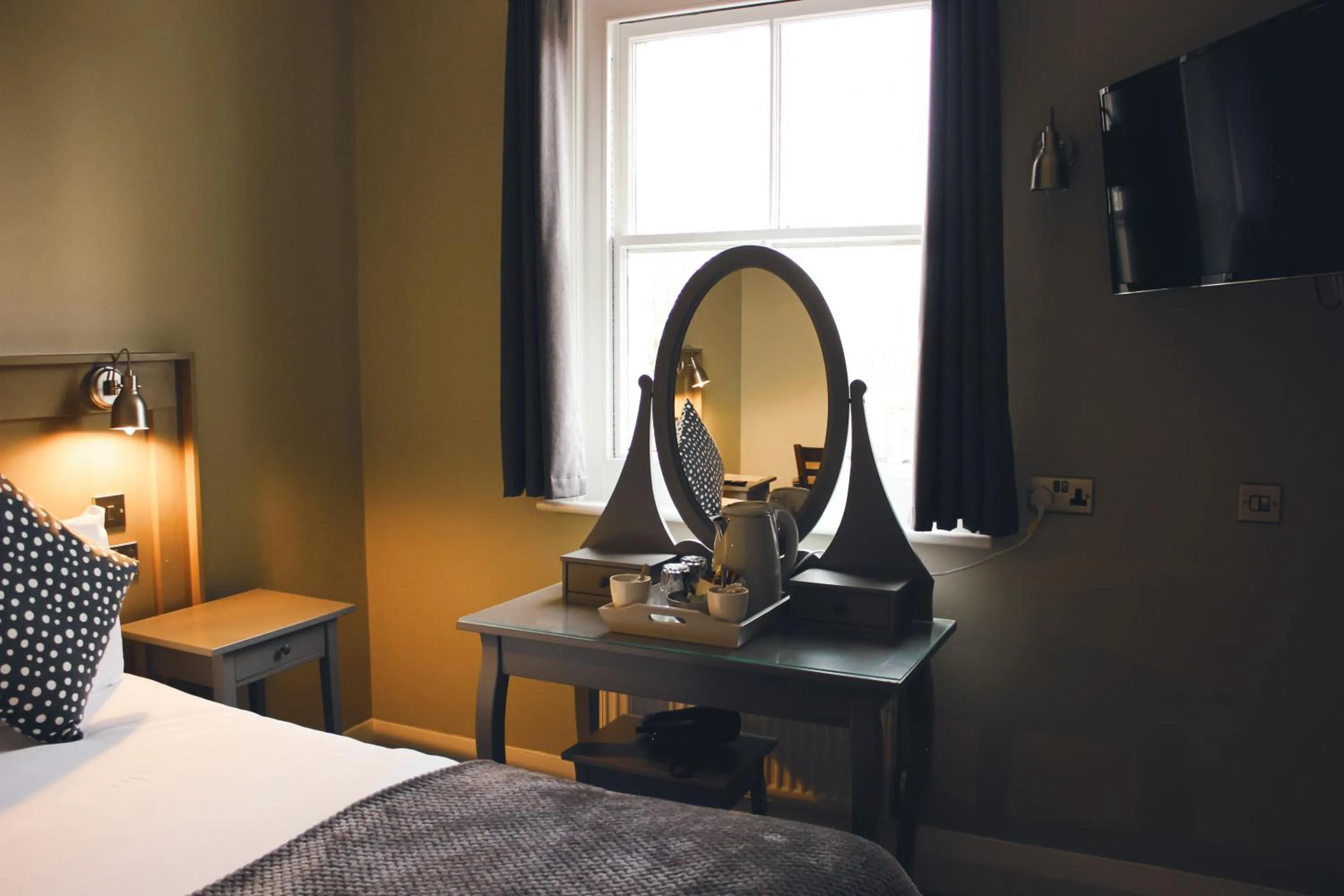 Bed in The Kings Arms