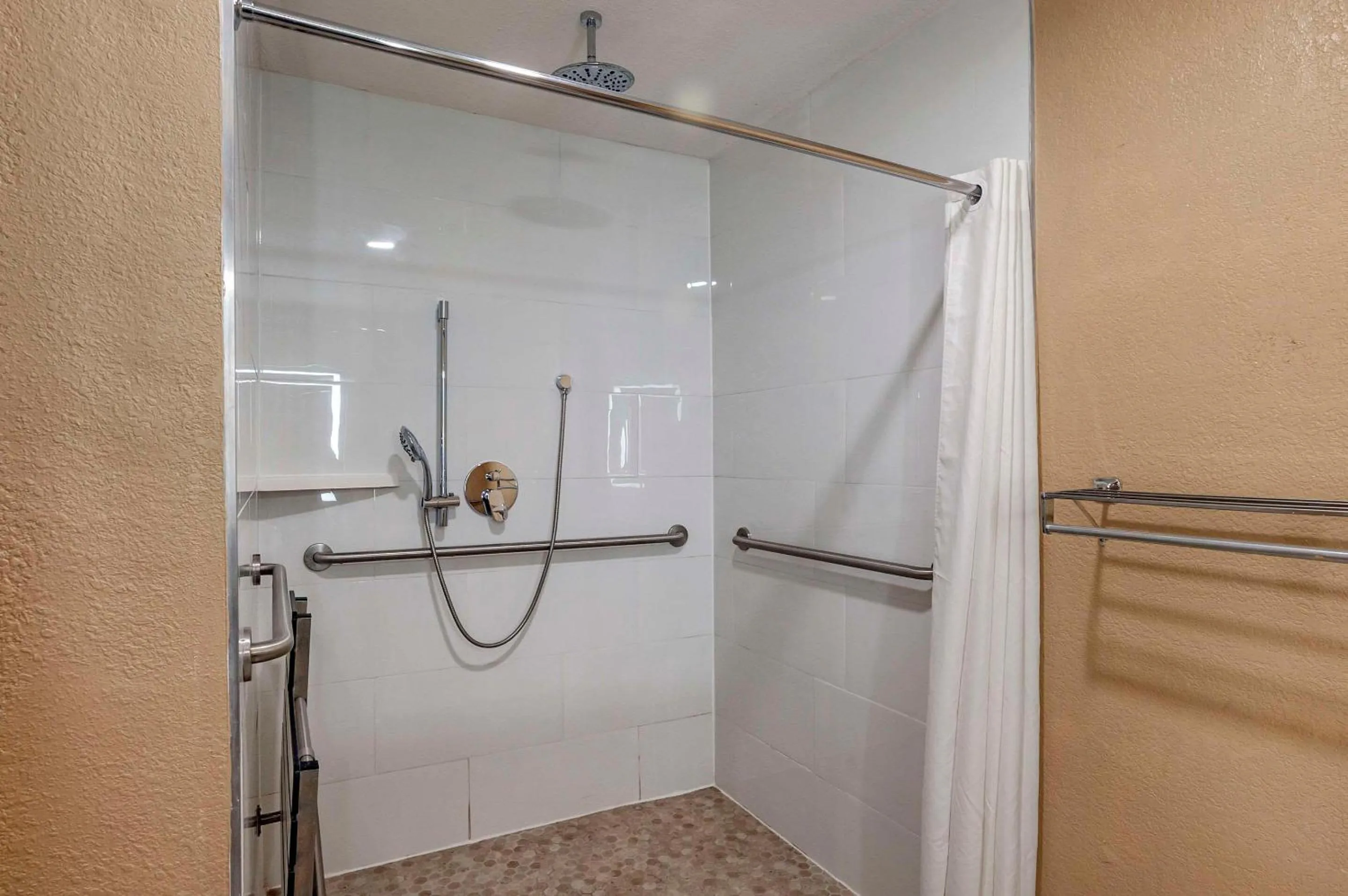 Bedroom in Quality Inn Blythe I-10