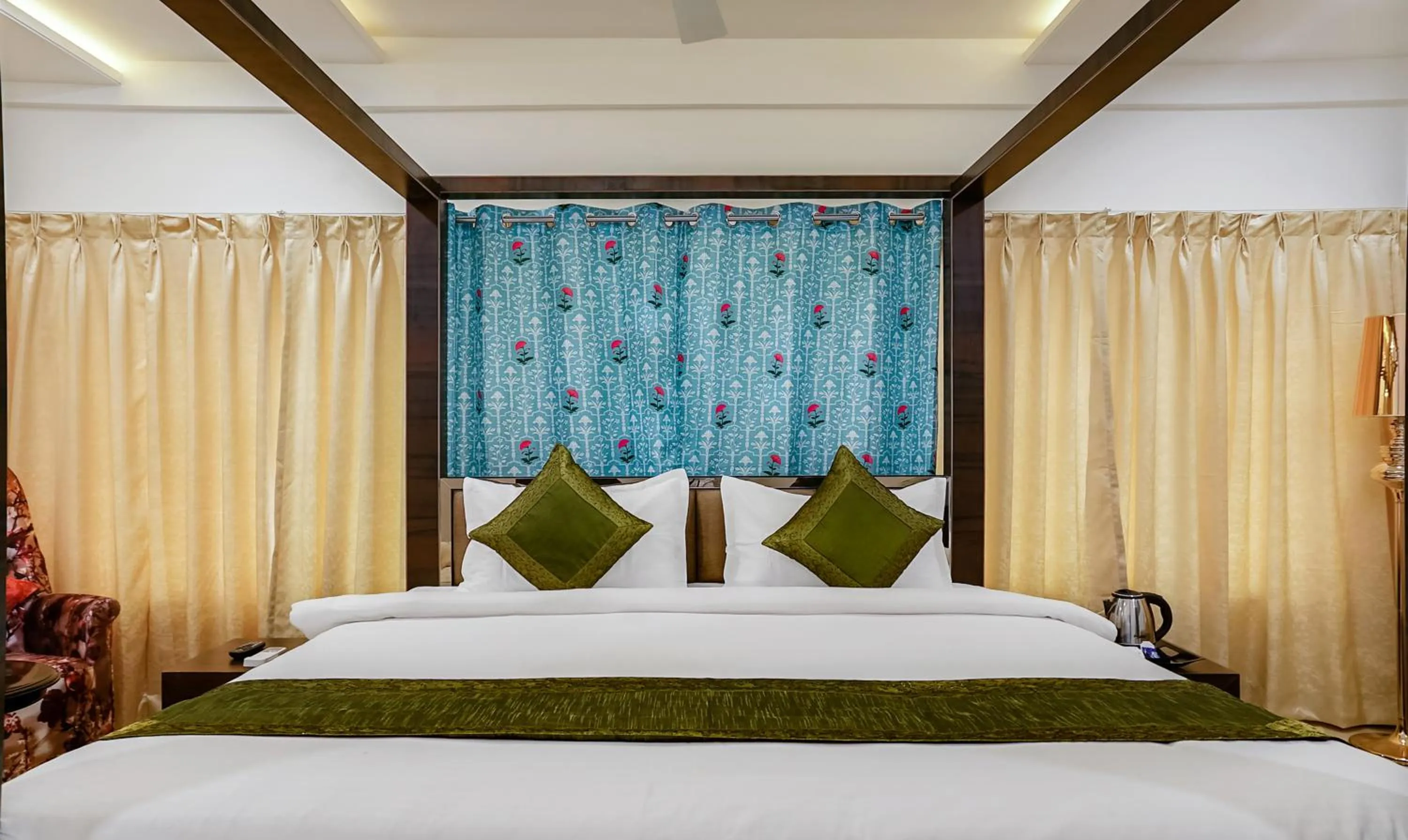 Bedroom, Bed in Treebo Hotel A1