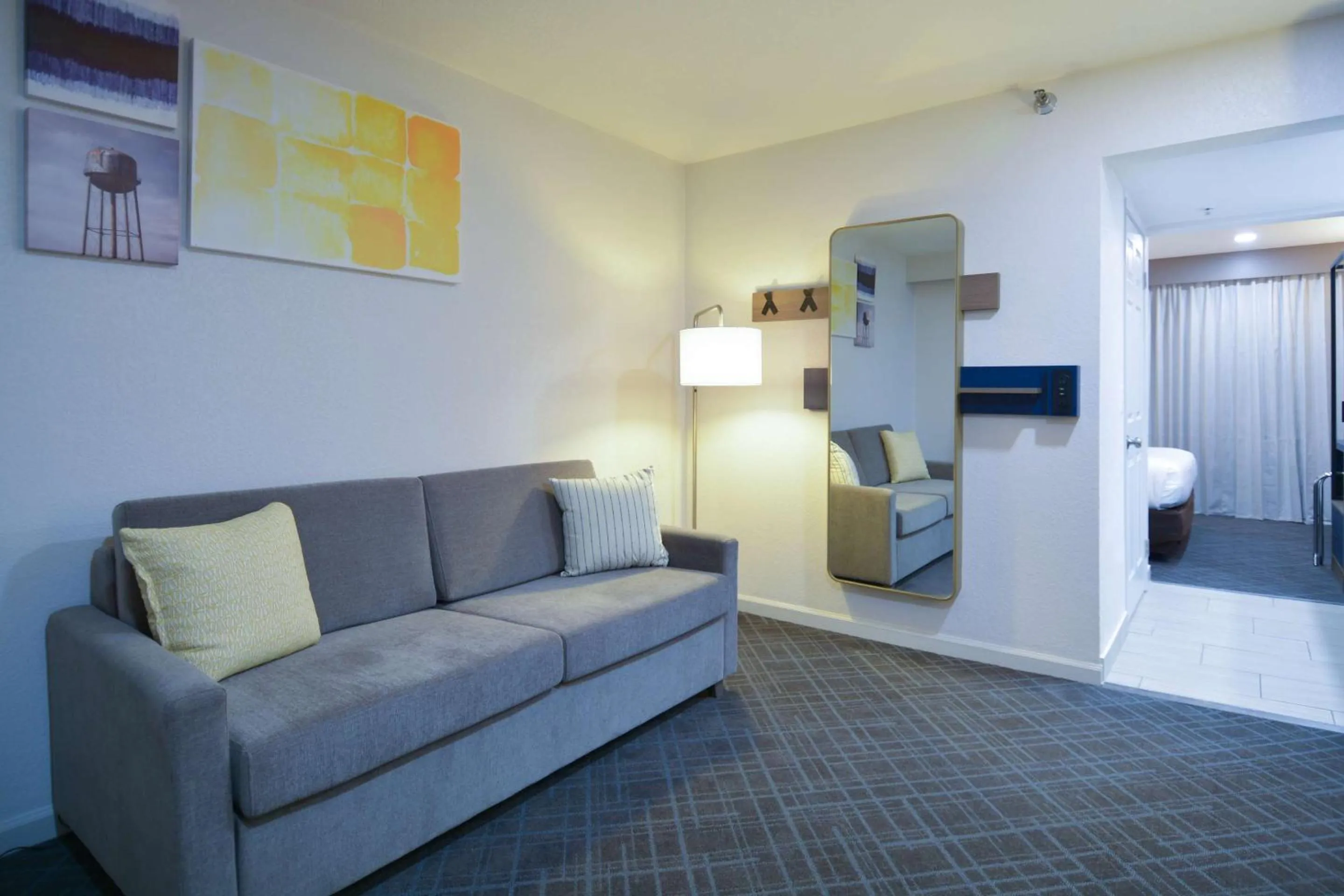 Bedroom in Comfort Inn & Suites Moreno Valley near March Air Reserve Base