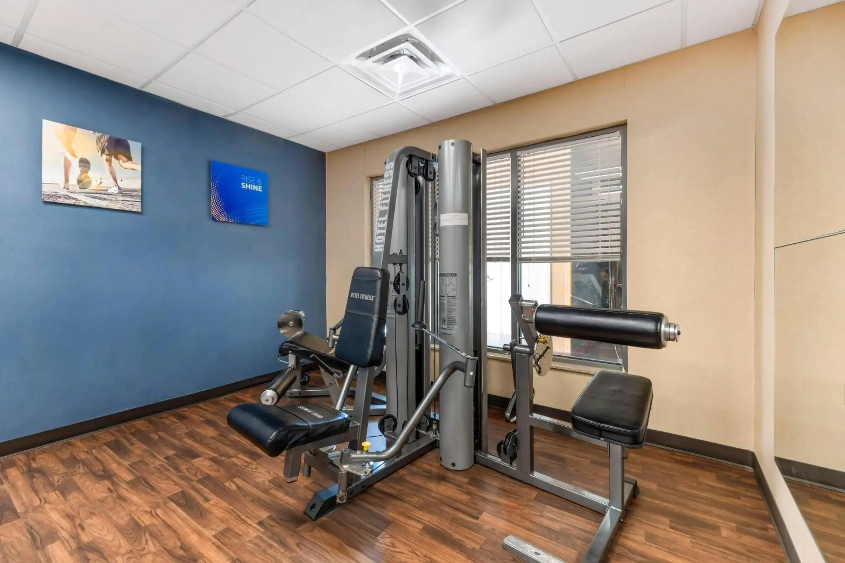 Fitness centre/facilities in Comfort Suites Elizabethtown Fitness centre/facilities in Comfort Suites Elizabethtown