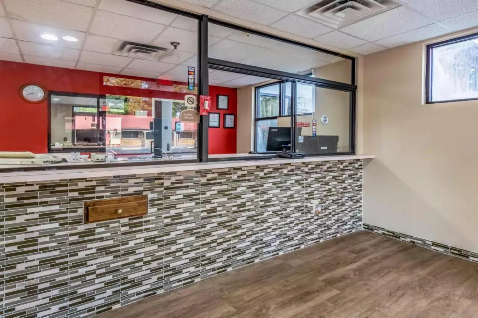 Lobby or reception in Econo Lodge Opelika