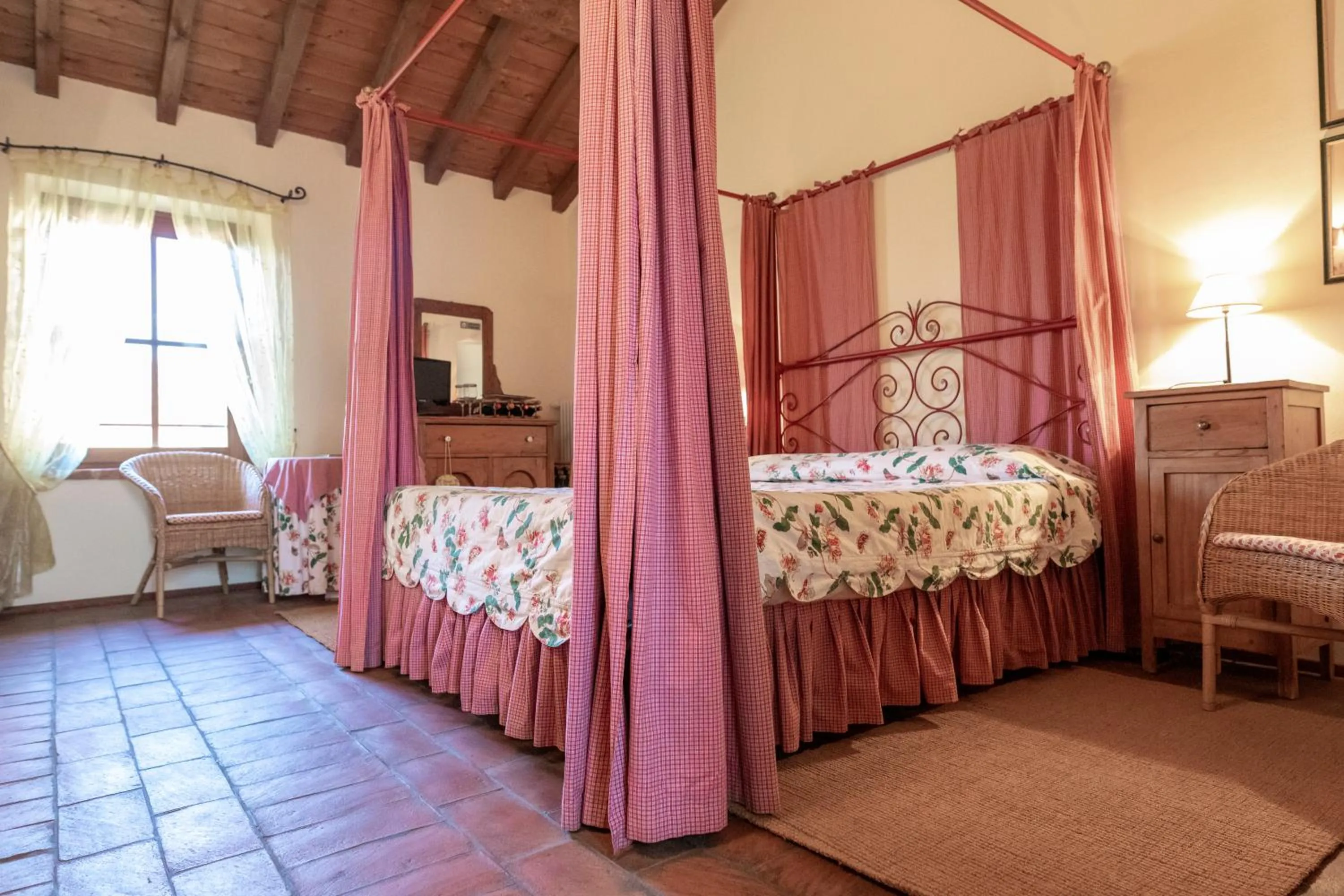 Bed in Musella Winery & Relais