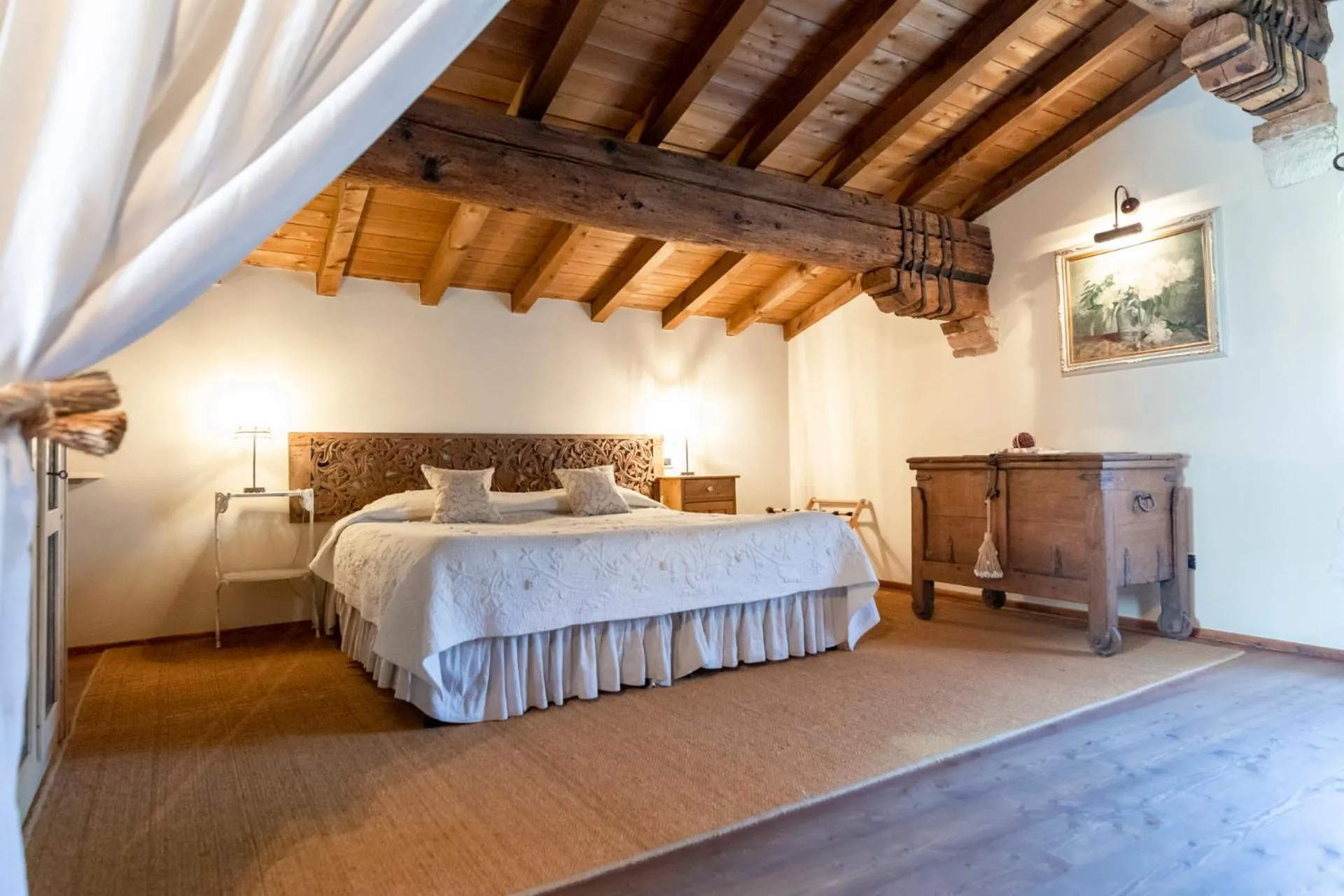 Bed in Musella Winery & Relais