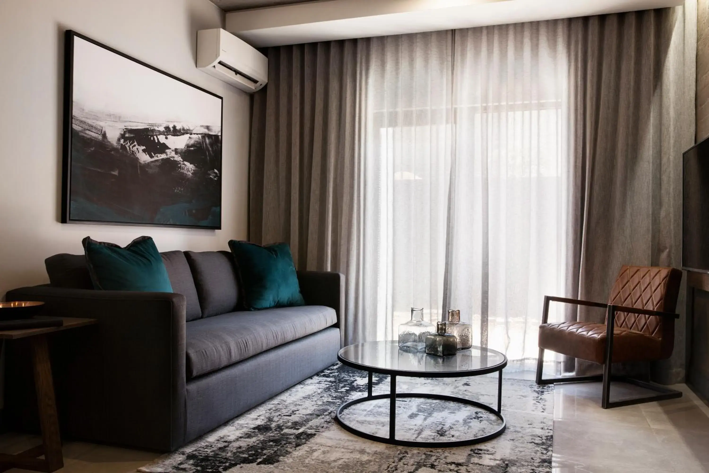 One-Bedroom Apartment in The Capital Melrose One-Bedroom Apartment in The Capital Melrose