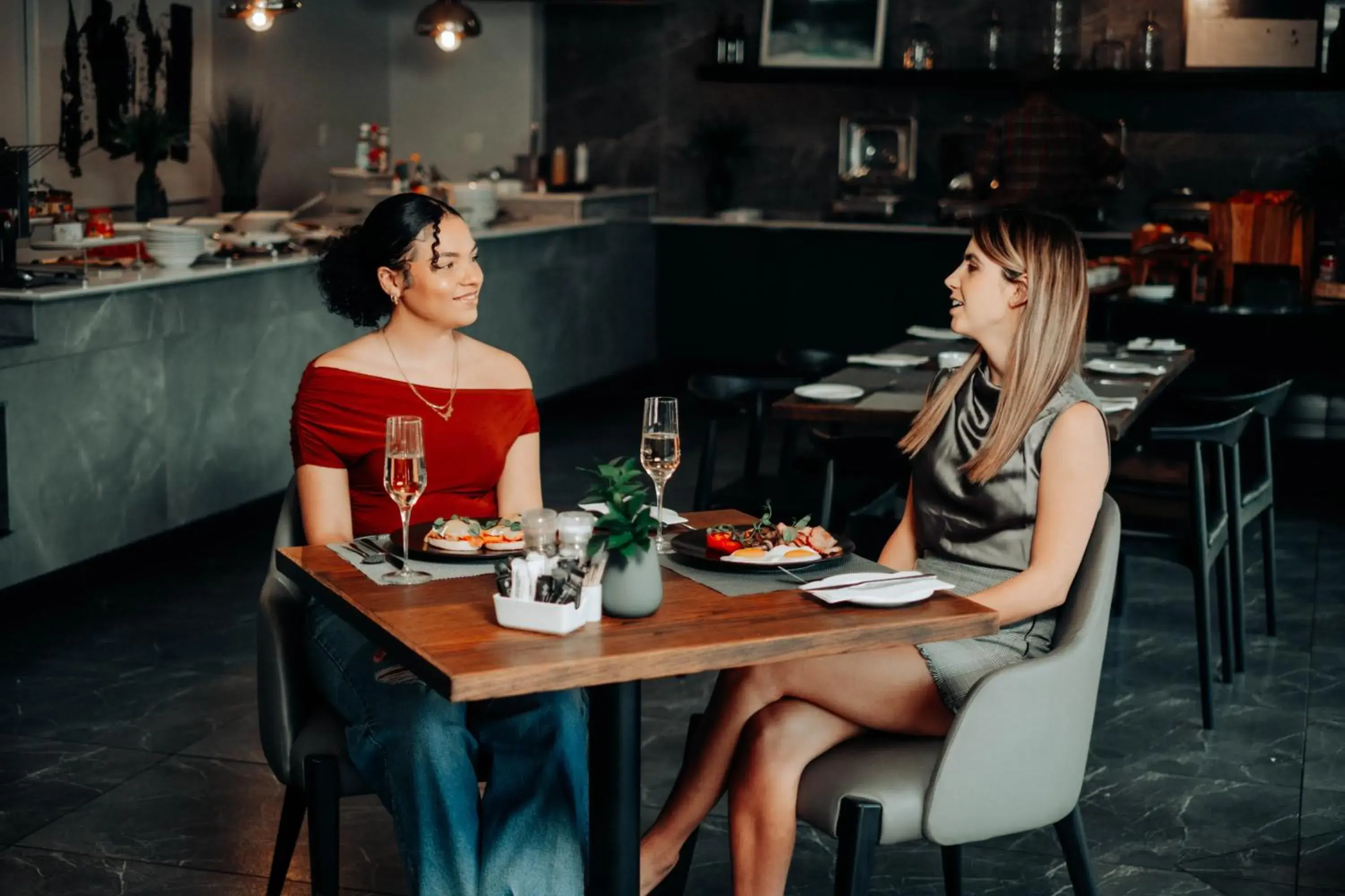 Restaurant/places to eat in The Capital Melrose Restaurant/places to eat in The Capital Melrose