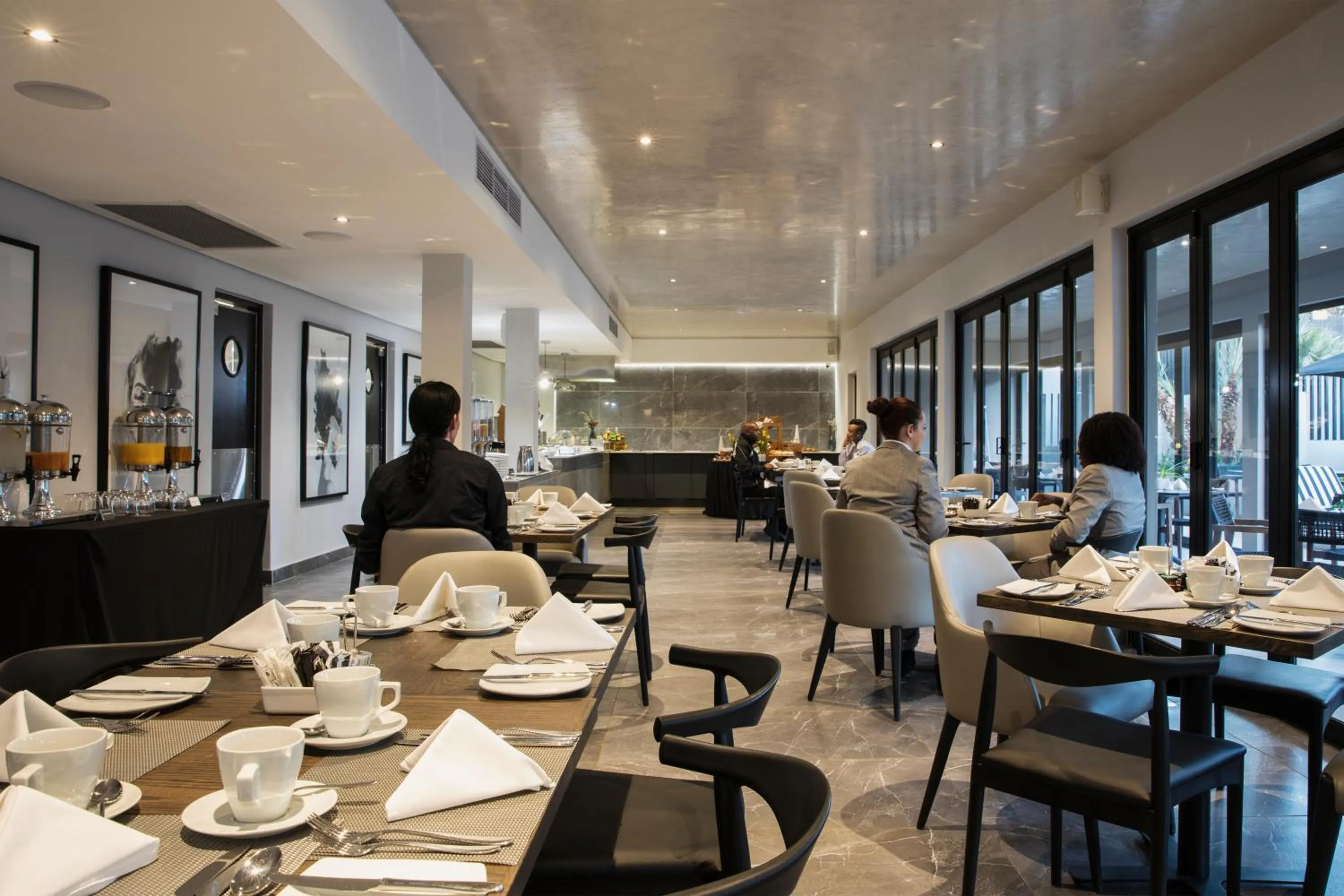 Restaurant/places to eat in The Capital Melrose