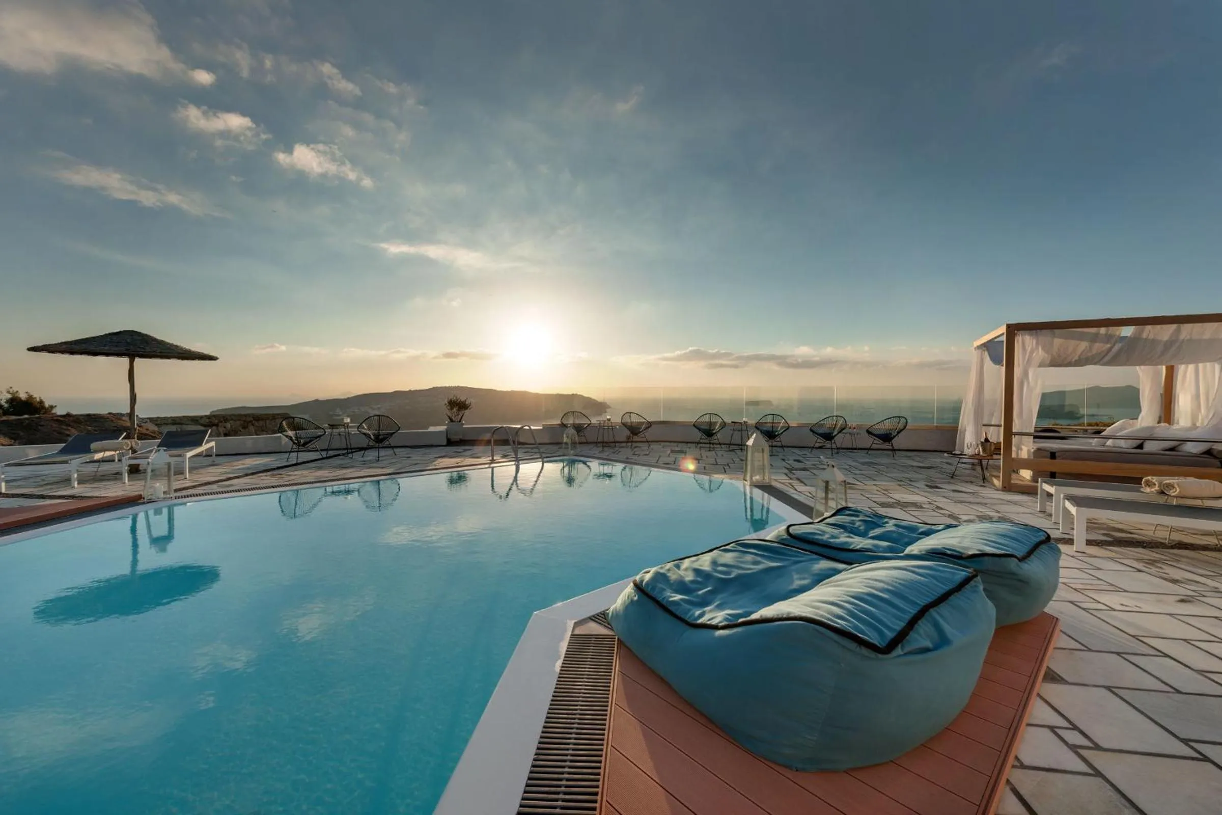 Day in Caldera's Dolphin Suites