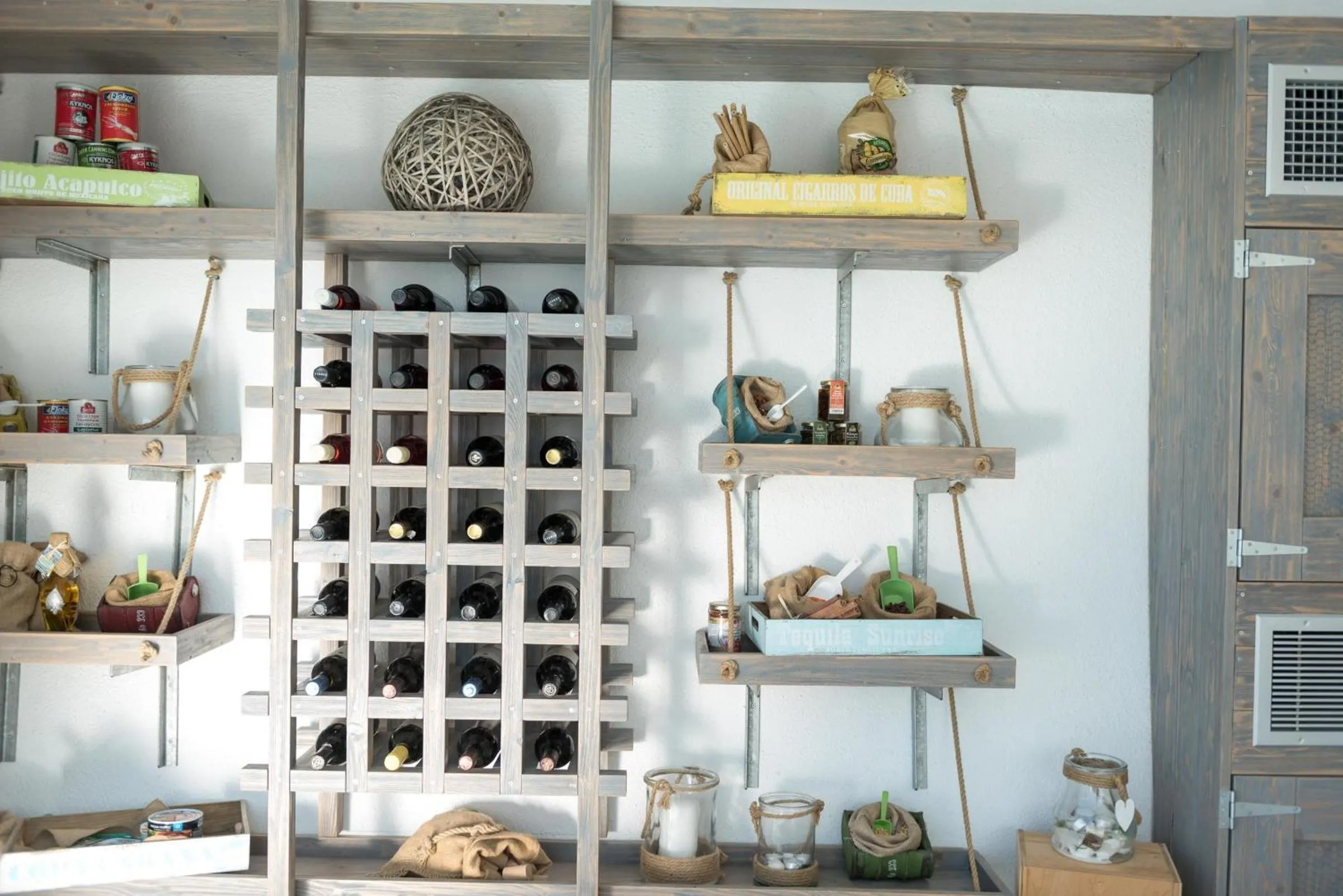 Alcoholic drinks in Caldera's Dolphin Suites