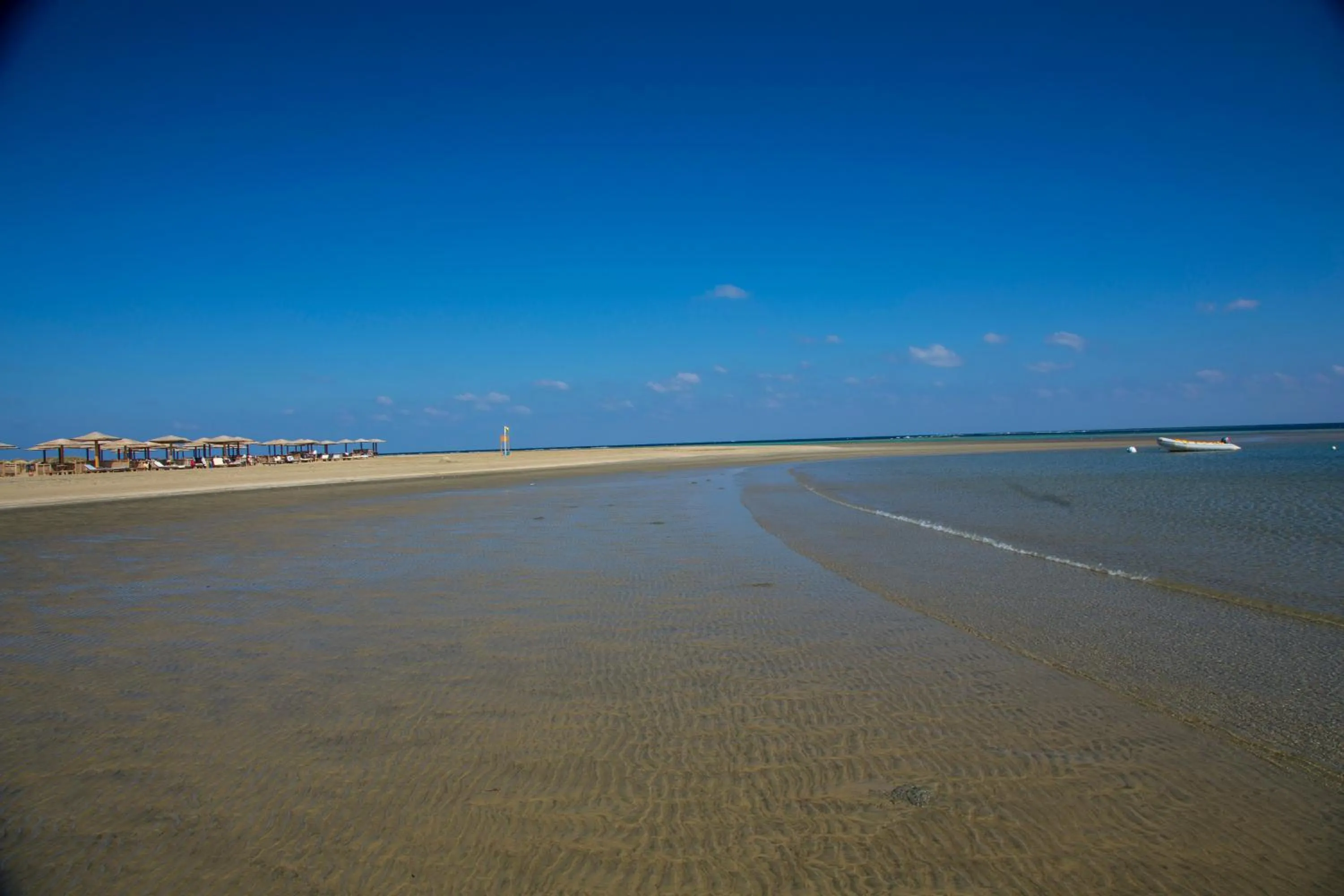 Beach in Lahami Bay Beach Resort