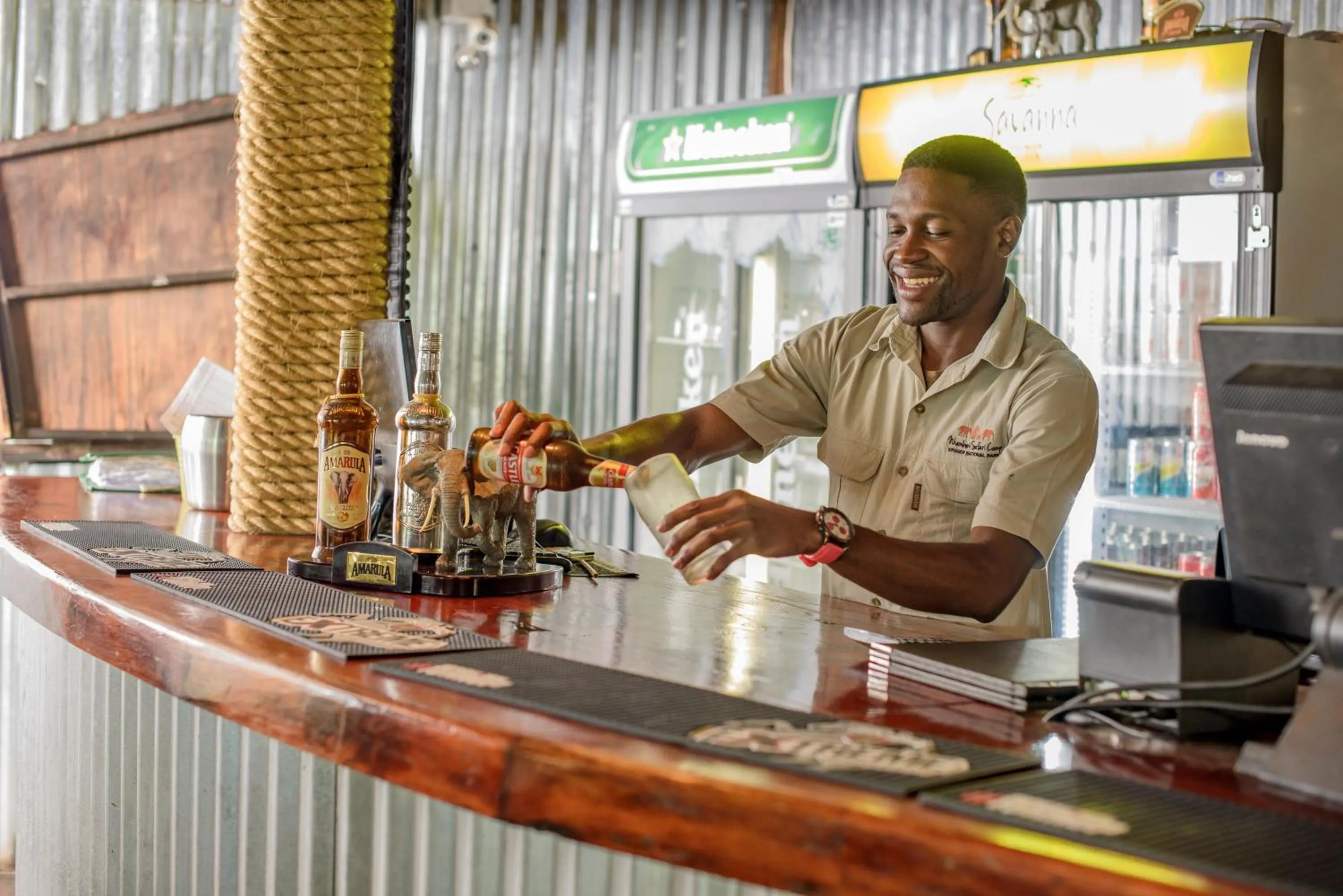 Lounge or bar in Nkambeni Safari Camp