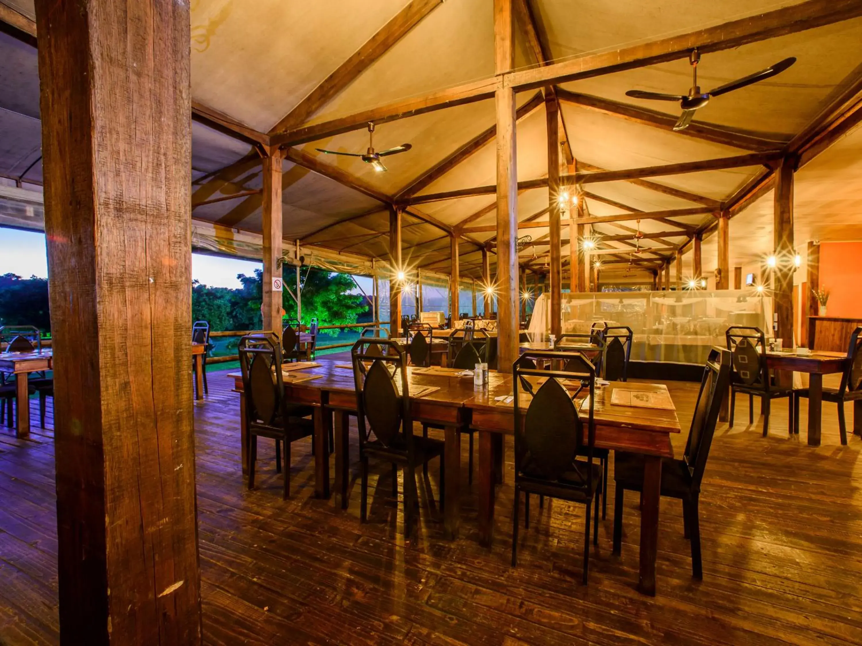 Restaurant/places to eat in Nkambeni Safari Camp Restaurant/places to eat in Nkambeni Safari Camp