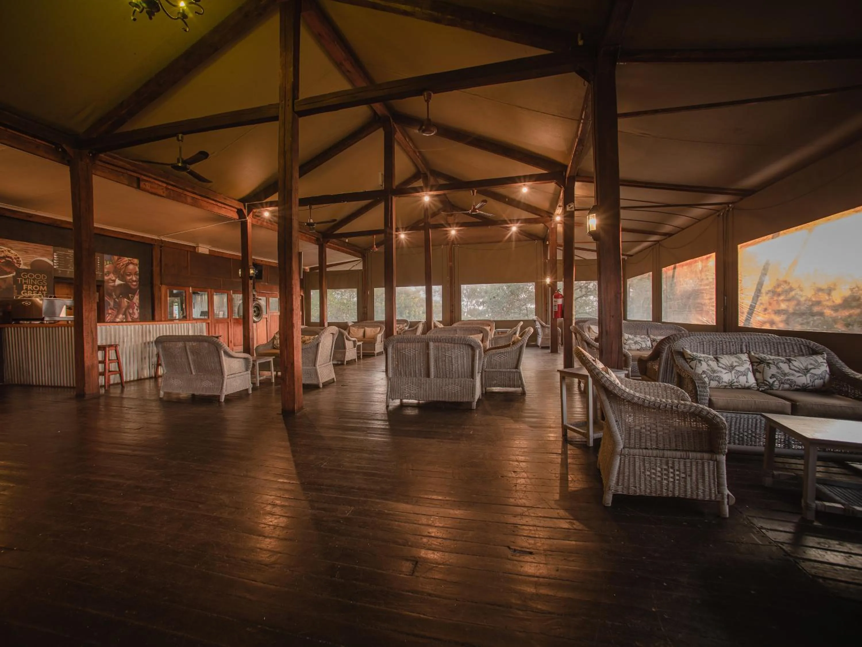 Lounge or bar in Nkambeni Safari Camp