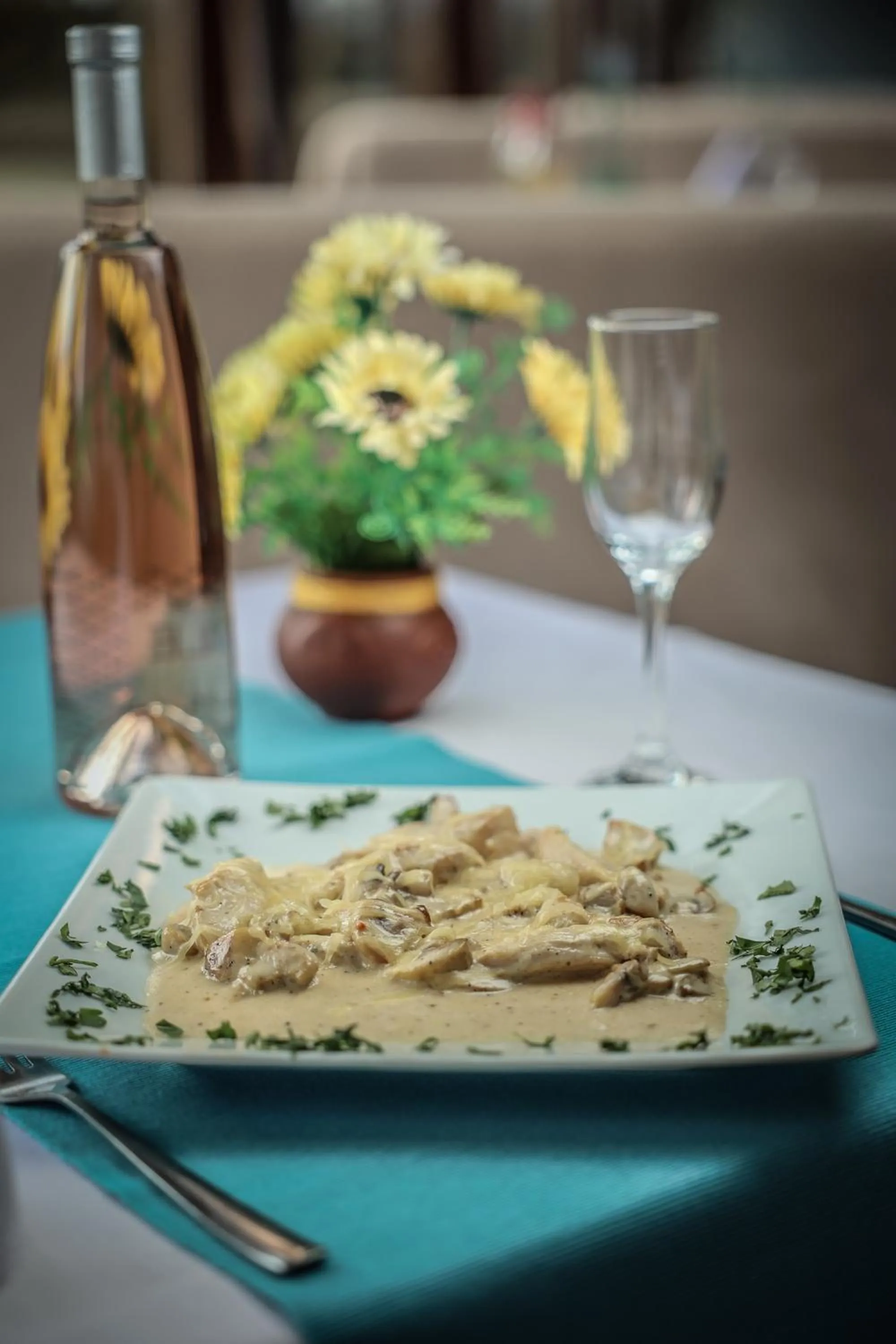 Restaurant/places to eat in Thermal Hotel Seven Seasons