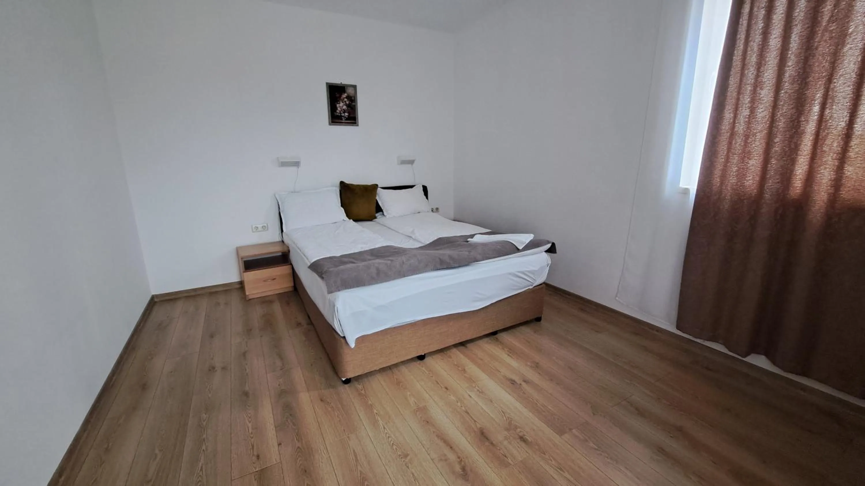 Bed in Thermal Hotel Seven Seasons