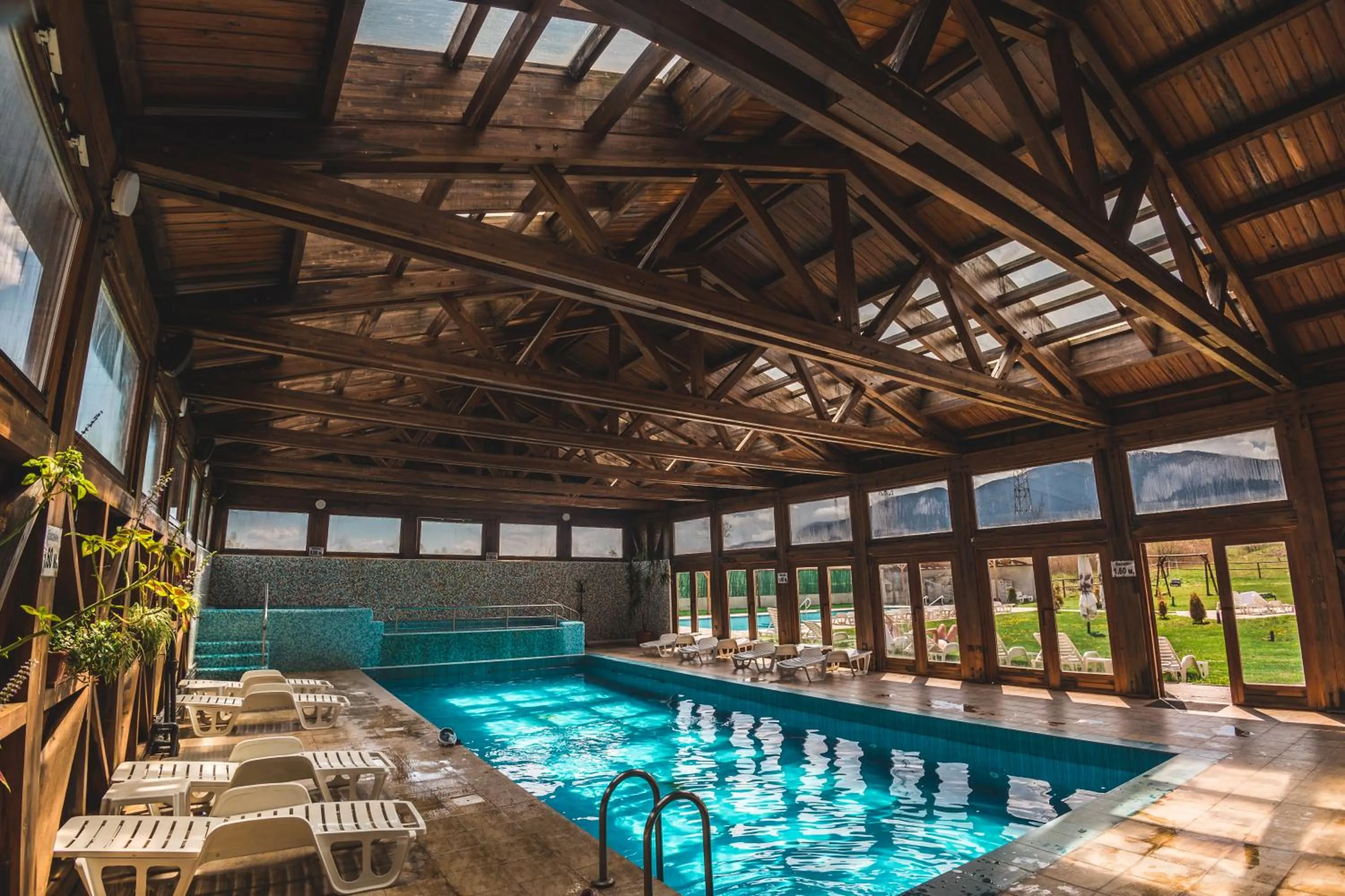 Swimming pool in Thermal Hotel Seven Seasons