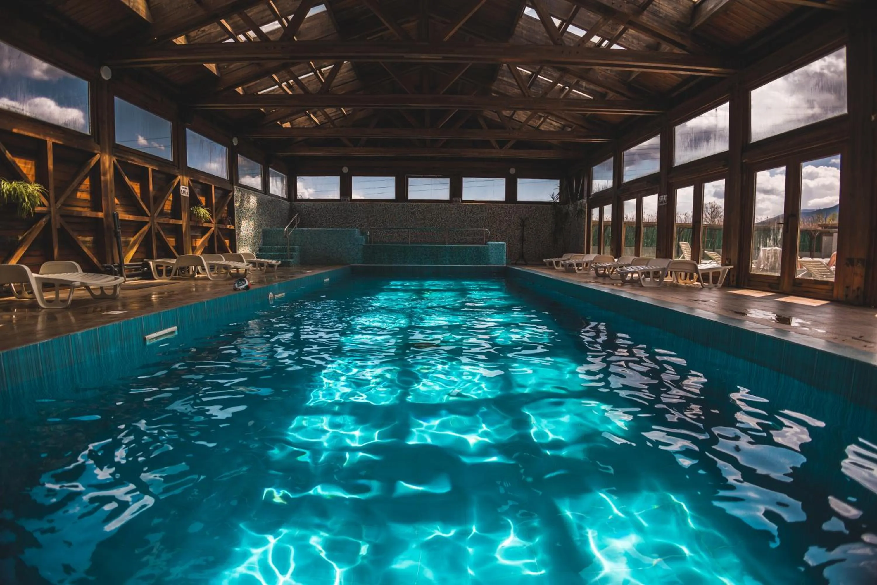 Swimming pool in Thermal Hotel Seven Seasons