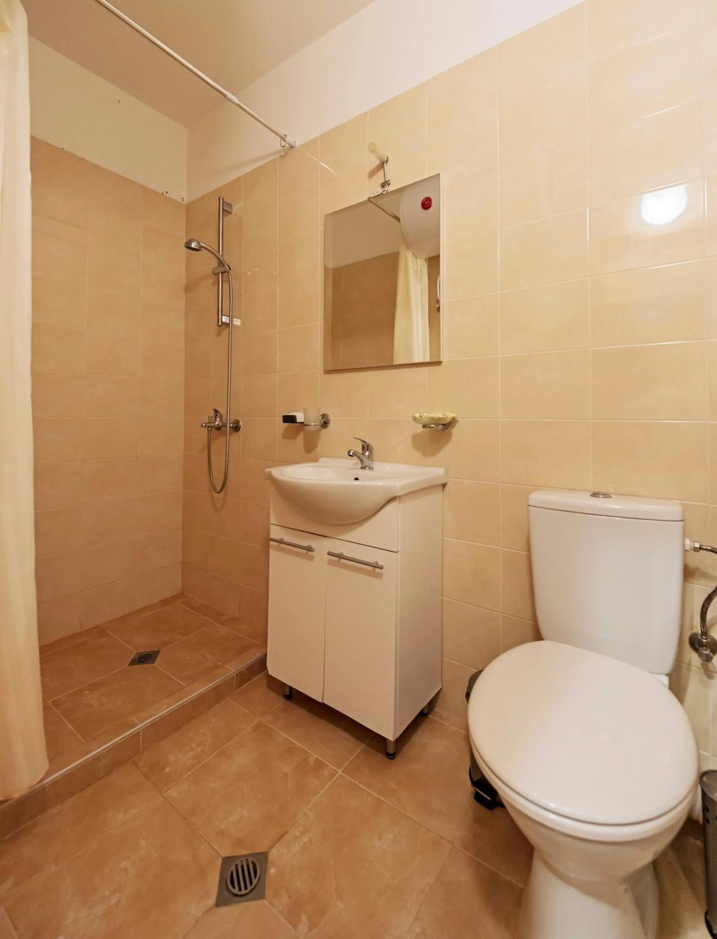 Bathroom in Thermal Hotel Seven Seasons