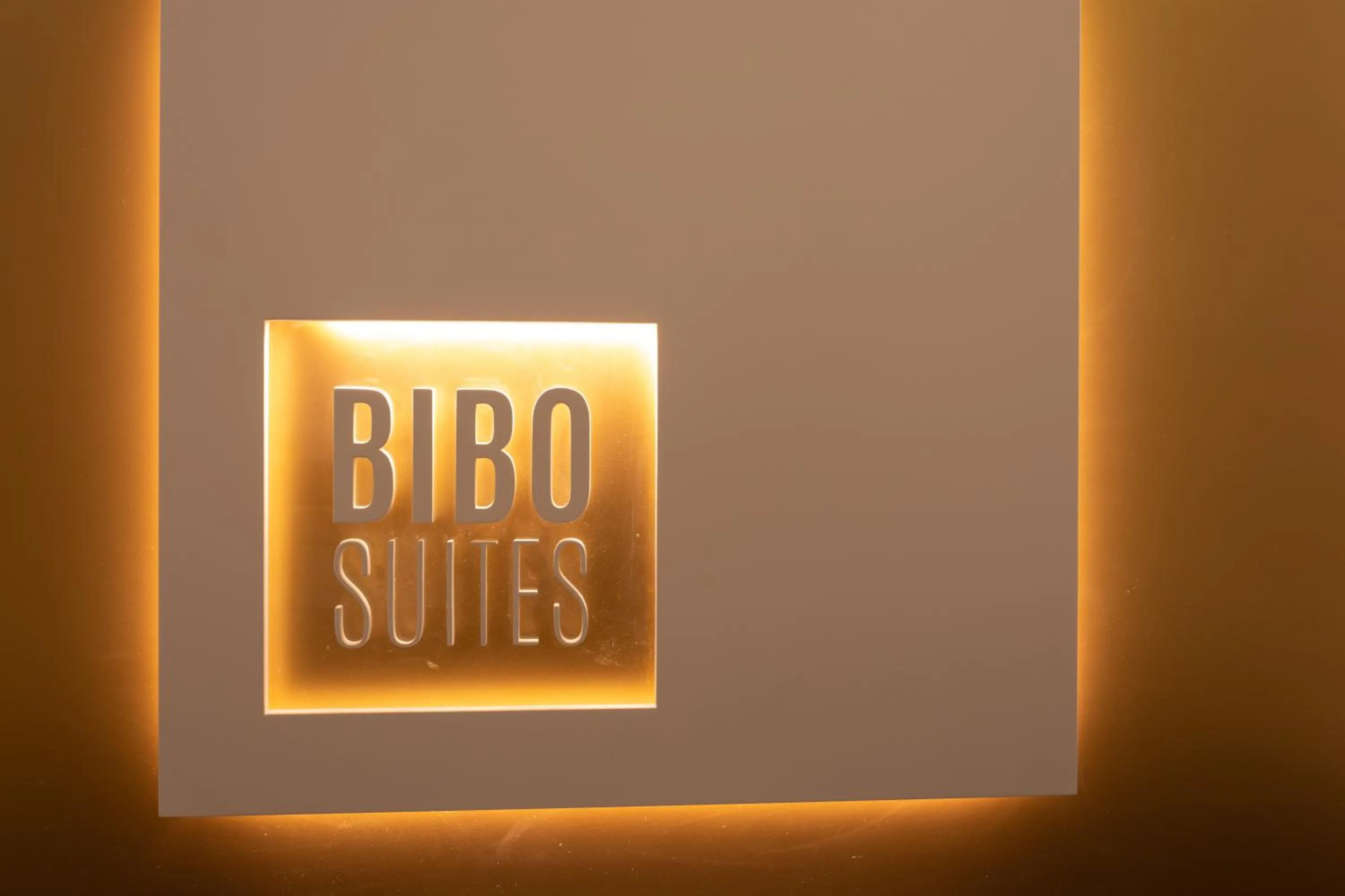 Logo/Certificate/Sign in BiBo Suites Plaza Nueva