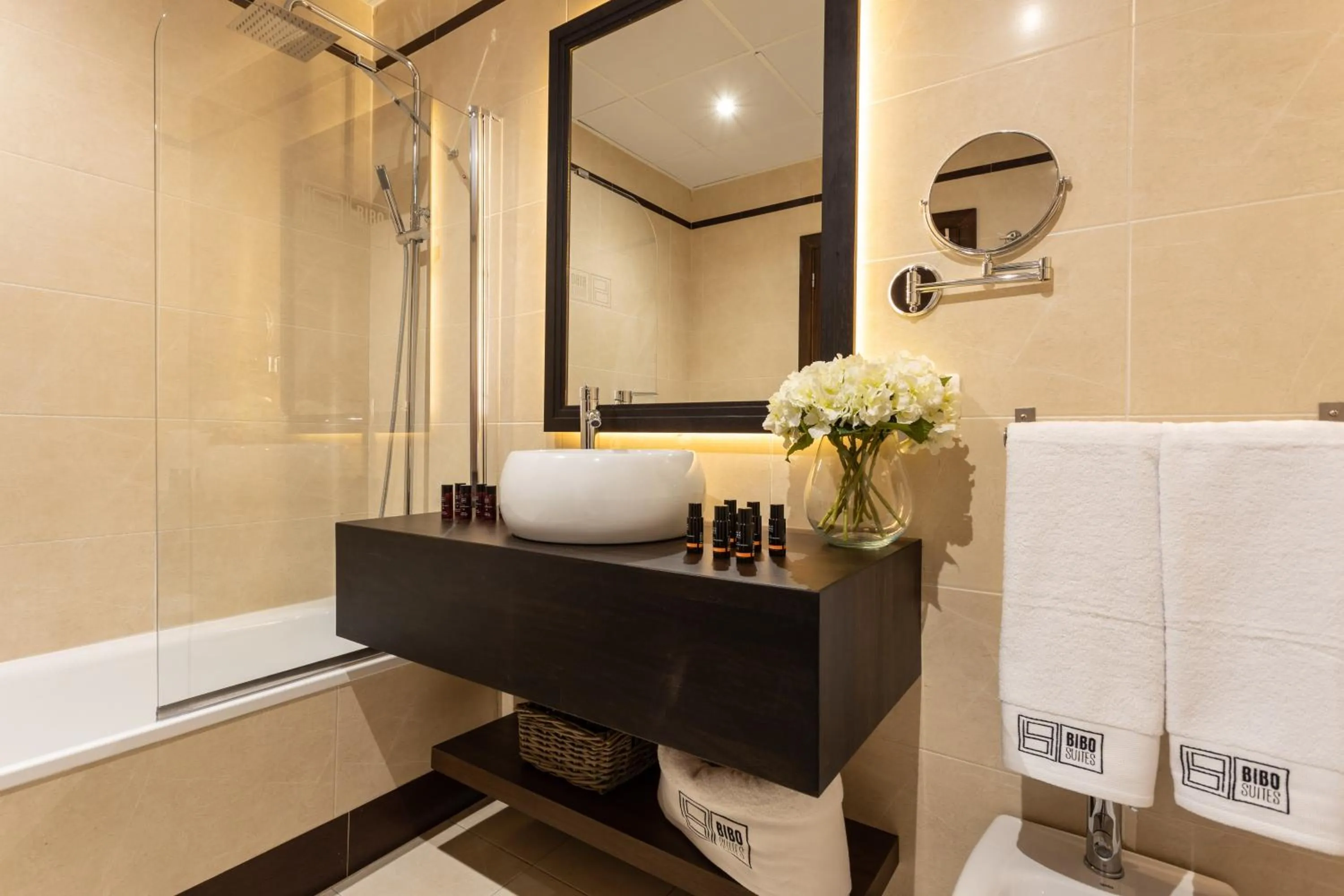 Bathroom in BiBo Suites Plaza Nueva