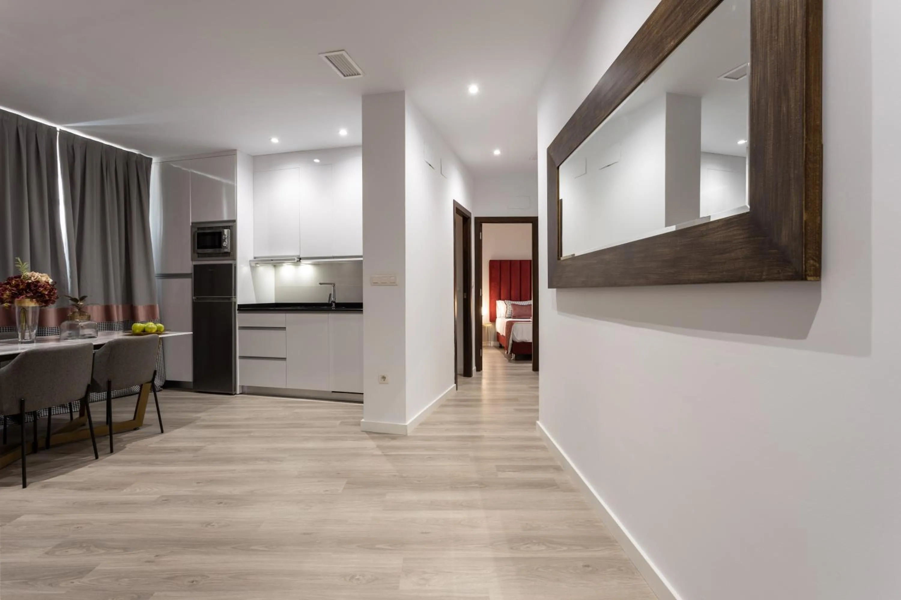 Dining area in BiBo Suites Plaza Nueva